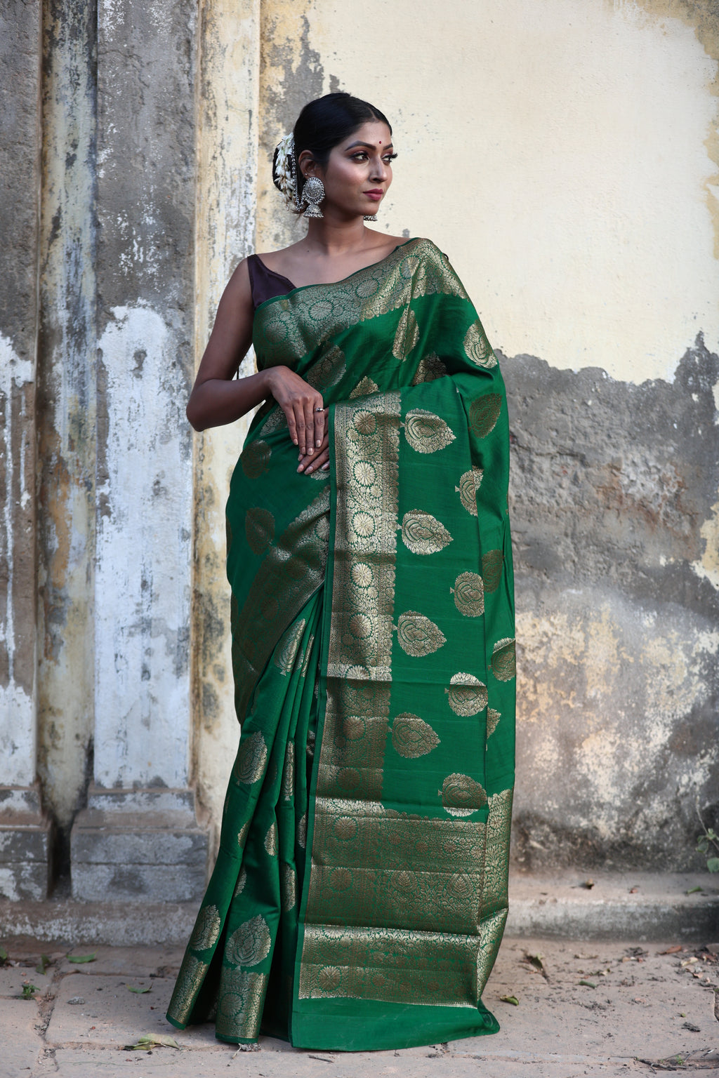 Green Chinia Silk  Handwoven Banaras Saree