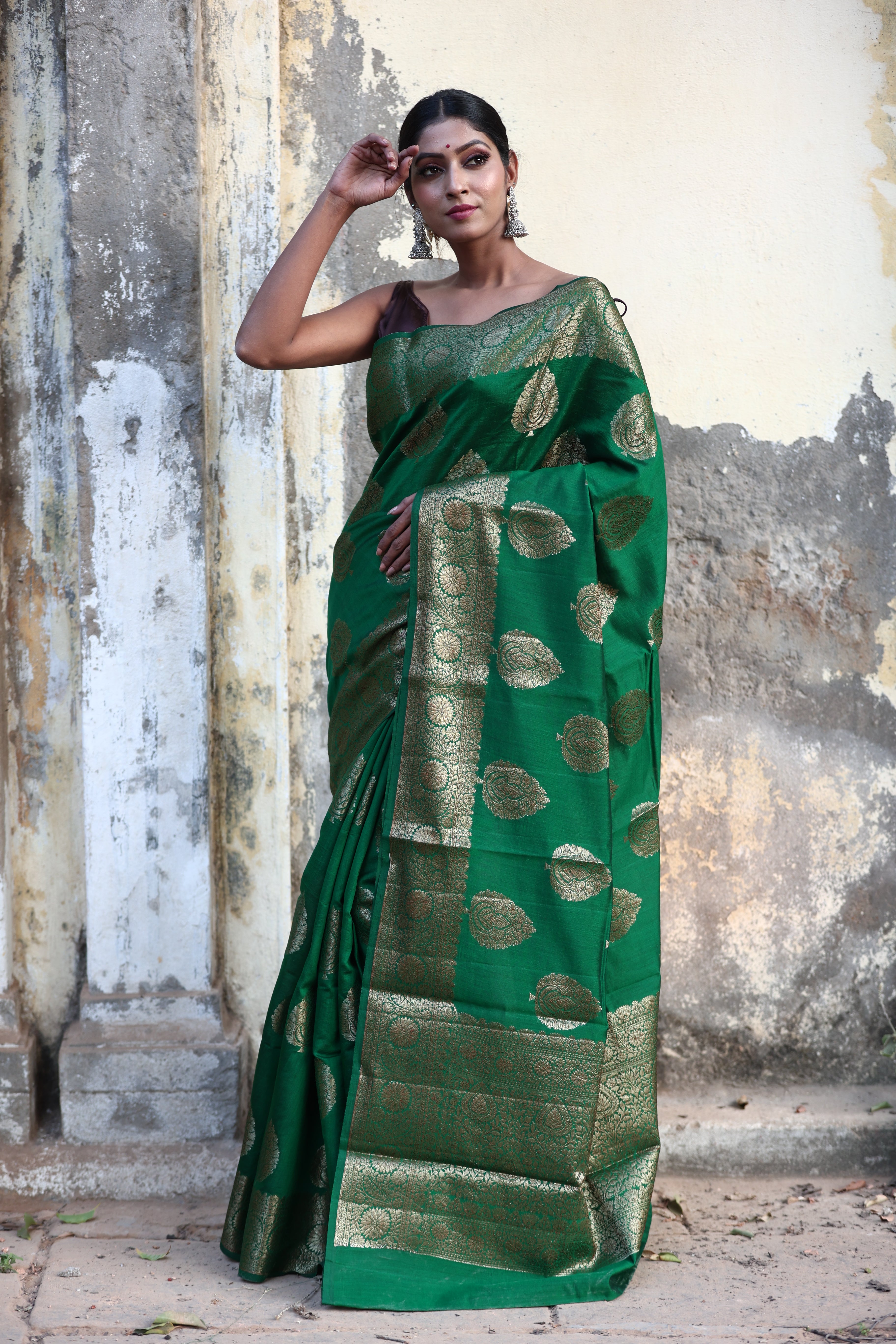 Green Chinia Silk  Handwoven Banaras Saree