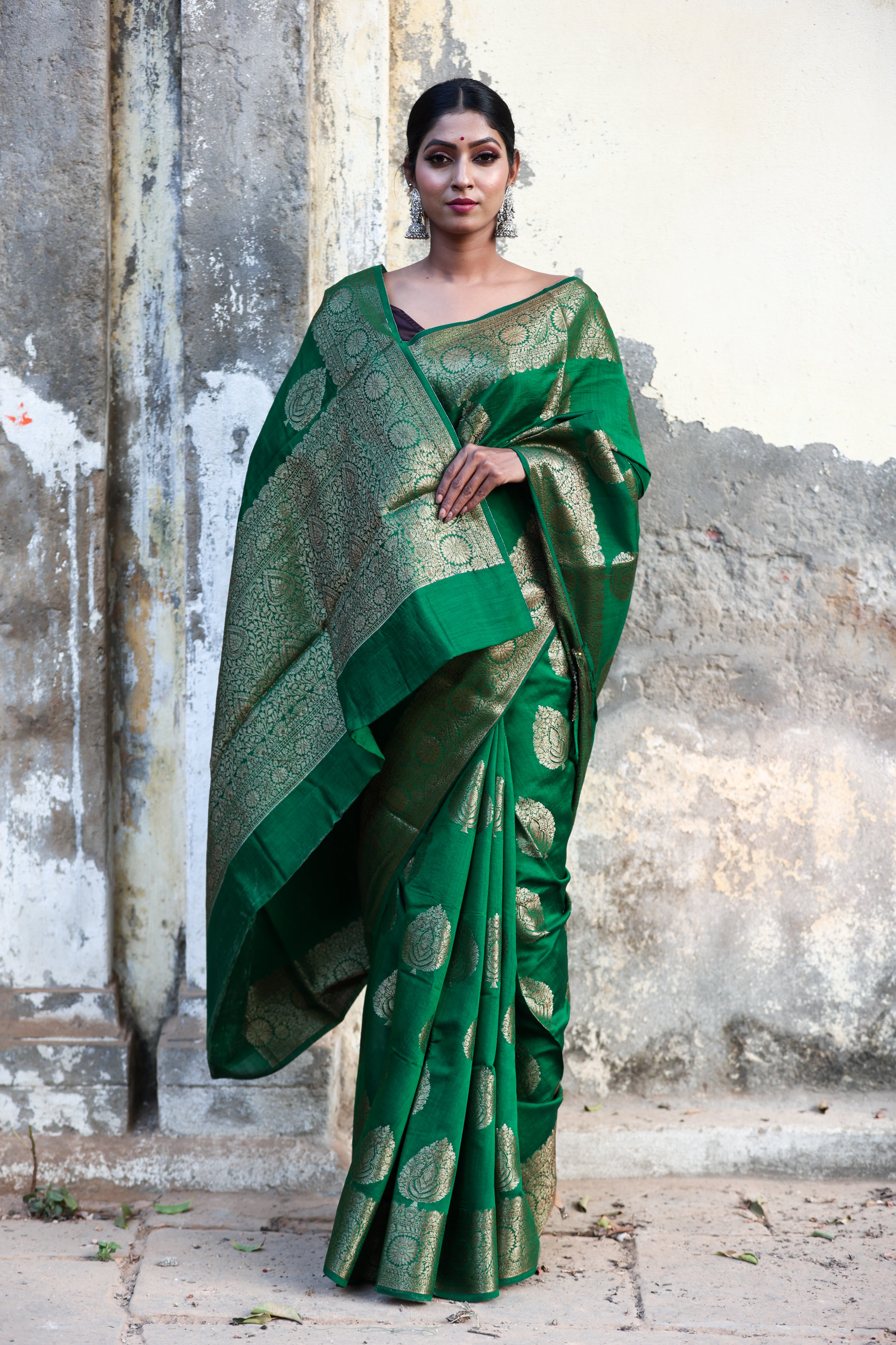 Green Chinia Silk  Handwoven Banaras Saree