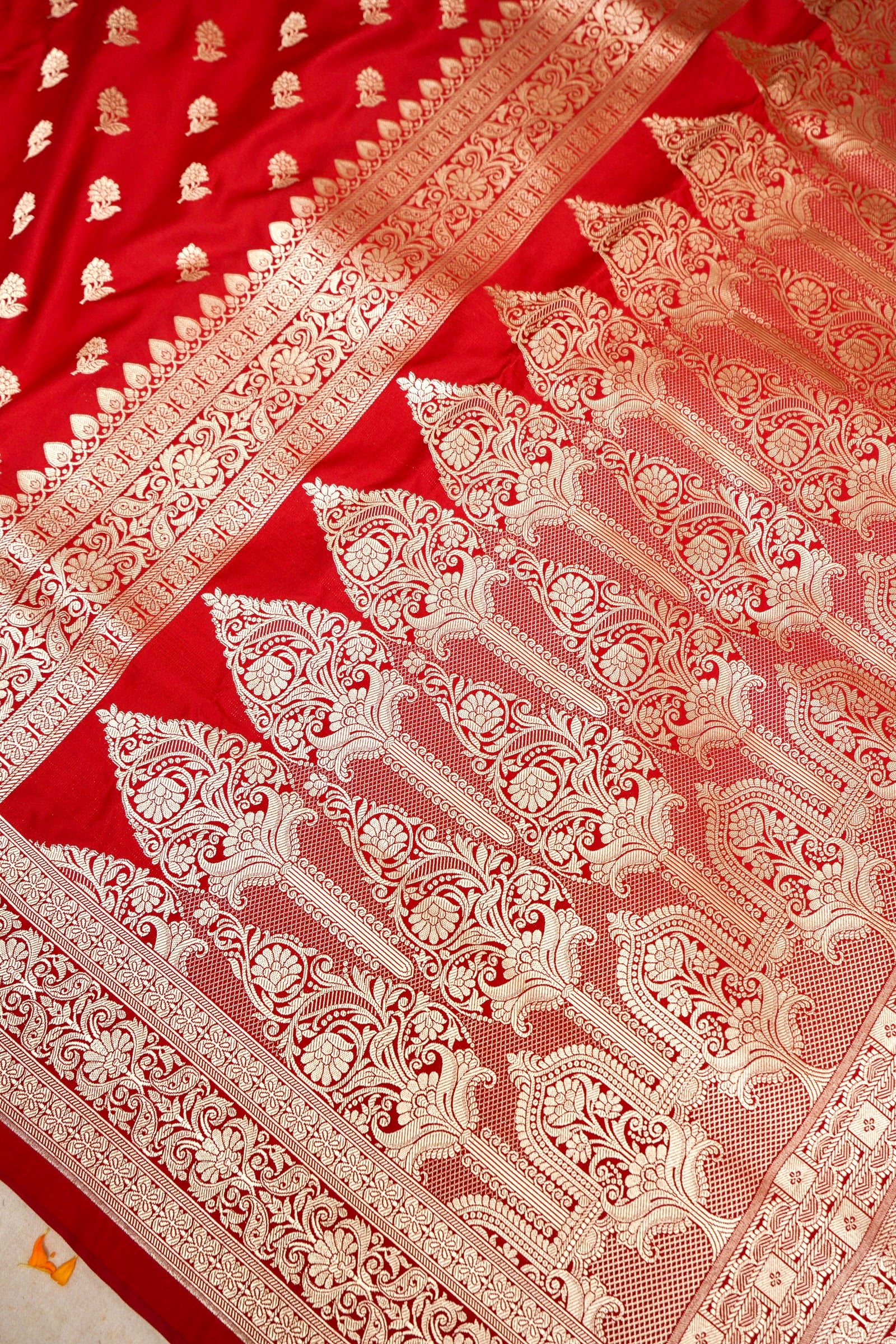 SCARLET RED BANARASI MASHRU KATAN SILK SAREE