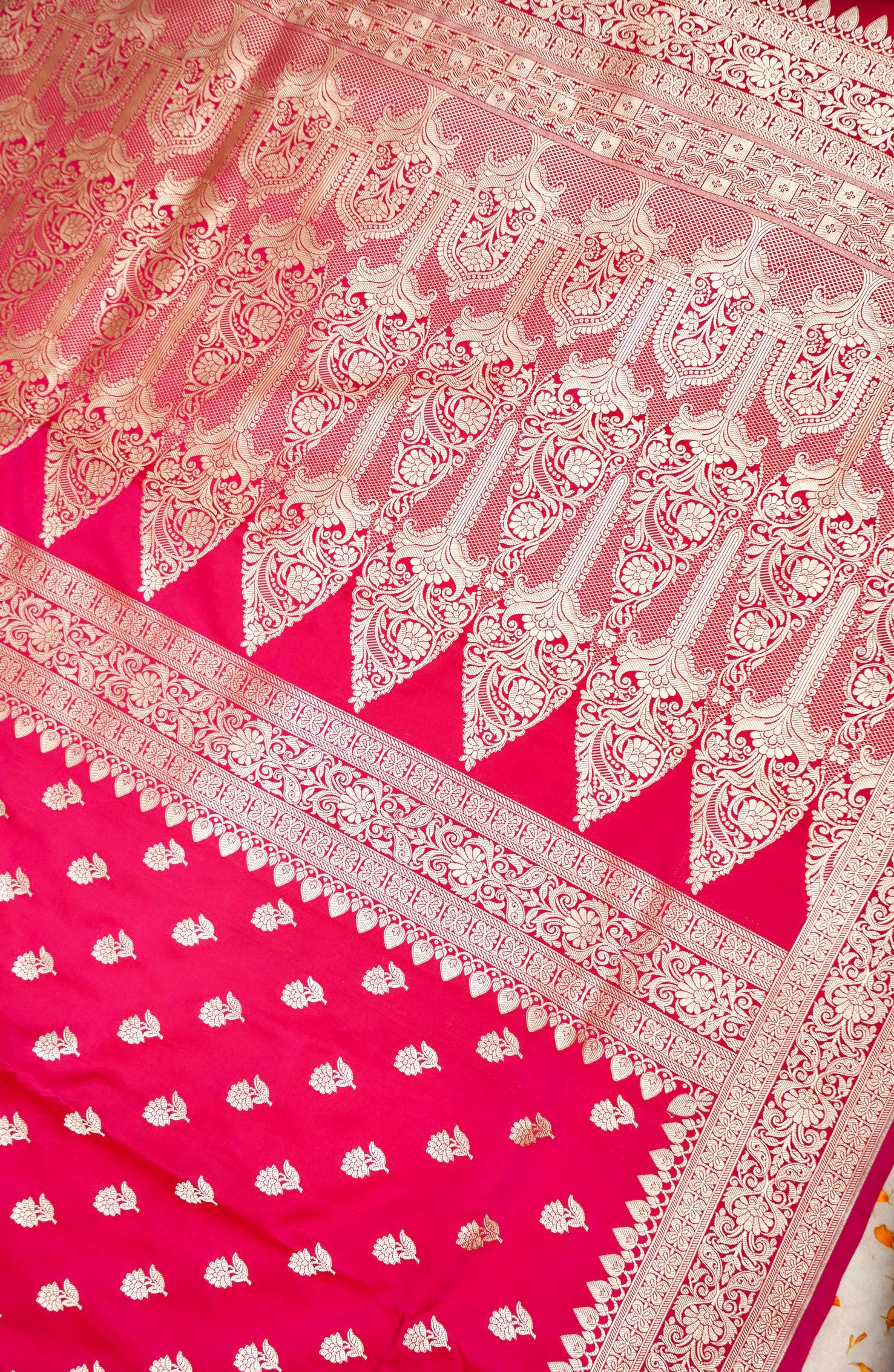 RASPBERRY RED BANARASI MASHRU KATAN SILK SAREE