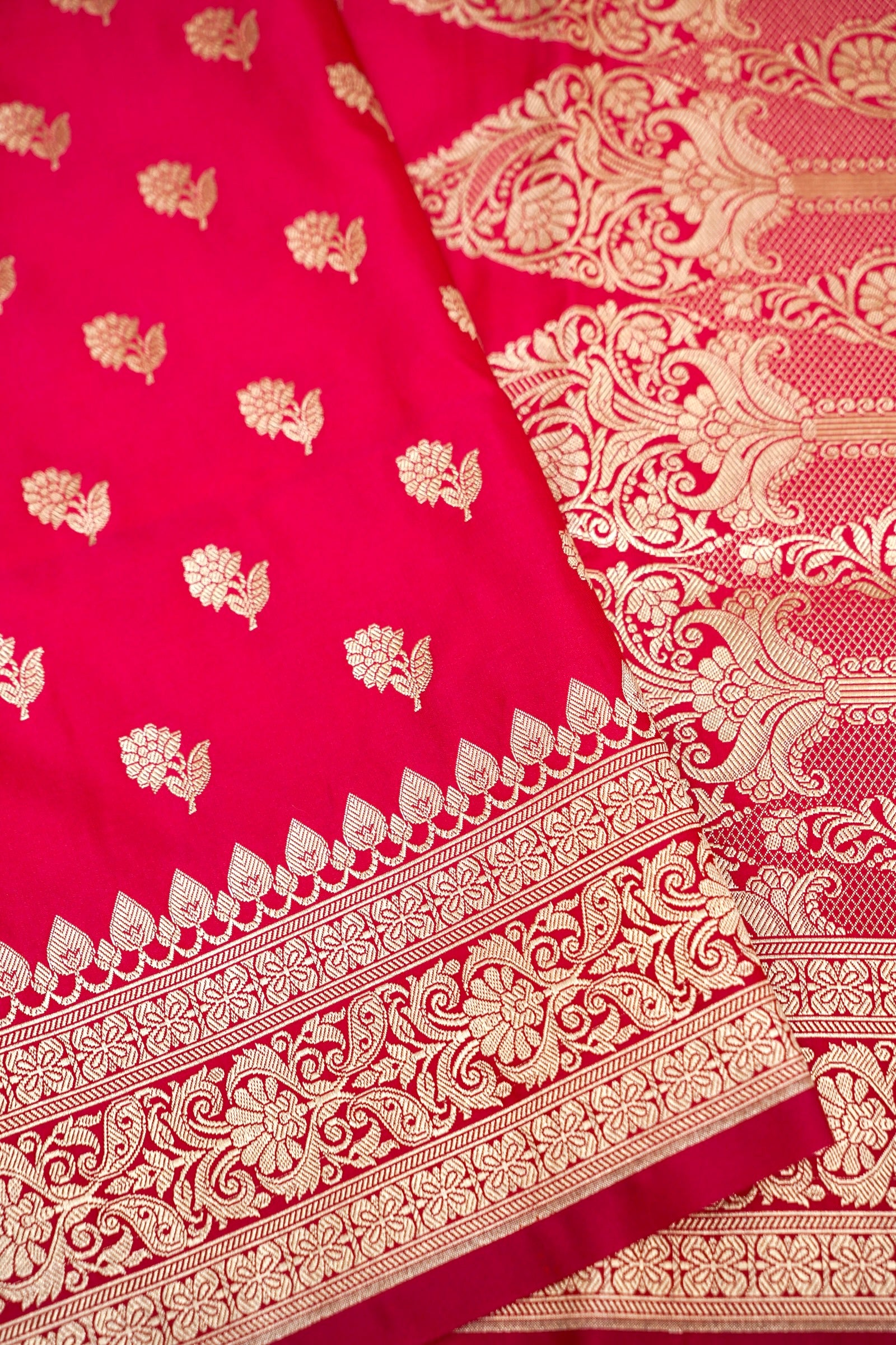 RASPBERRY RED BANARASI MASHRU KATAN SILK SAREE