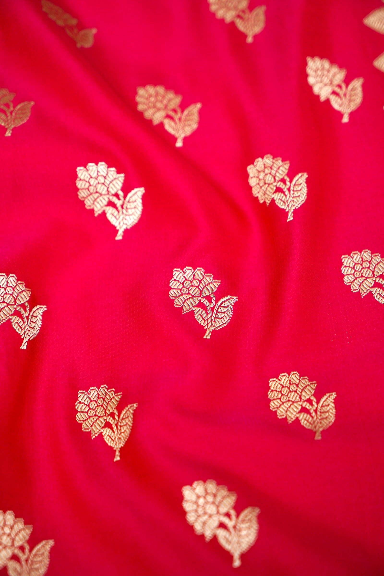 RASPBERRY RED BANARASI MASHRU KATAN SILK SAREE
