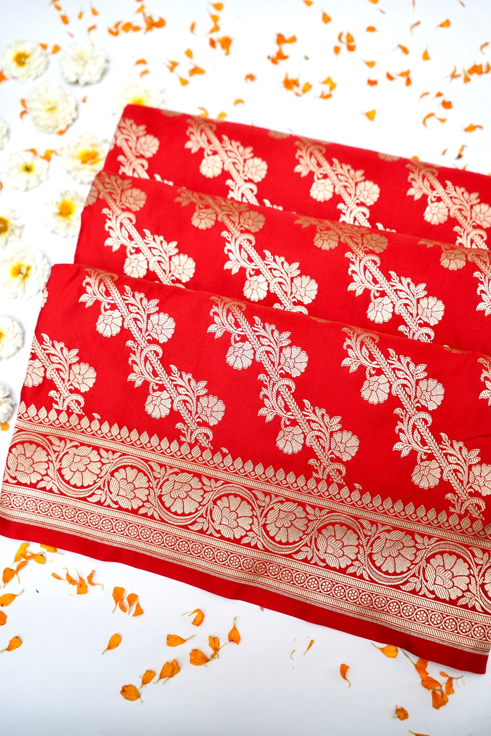 CLASSIC RED BANARASI MASHRU KATAN SILK SAREE