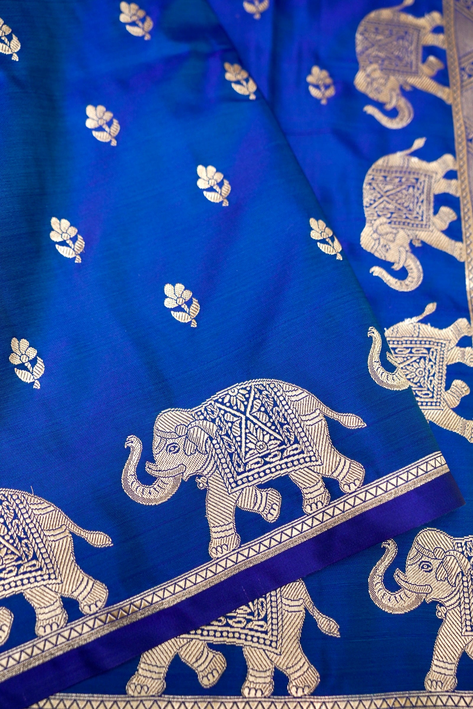 ROYAL BLUE BANARASI MASHRU KATAN SILK SAREE (ELEPHANT BORDER)