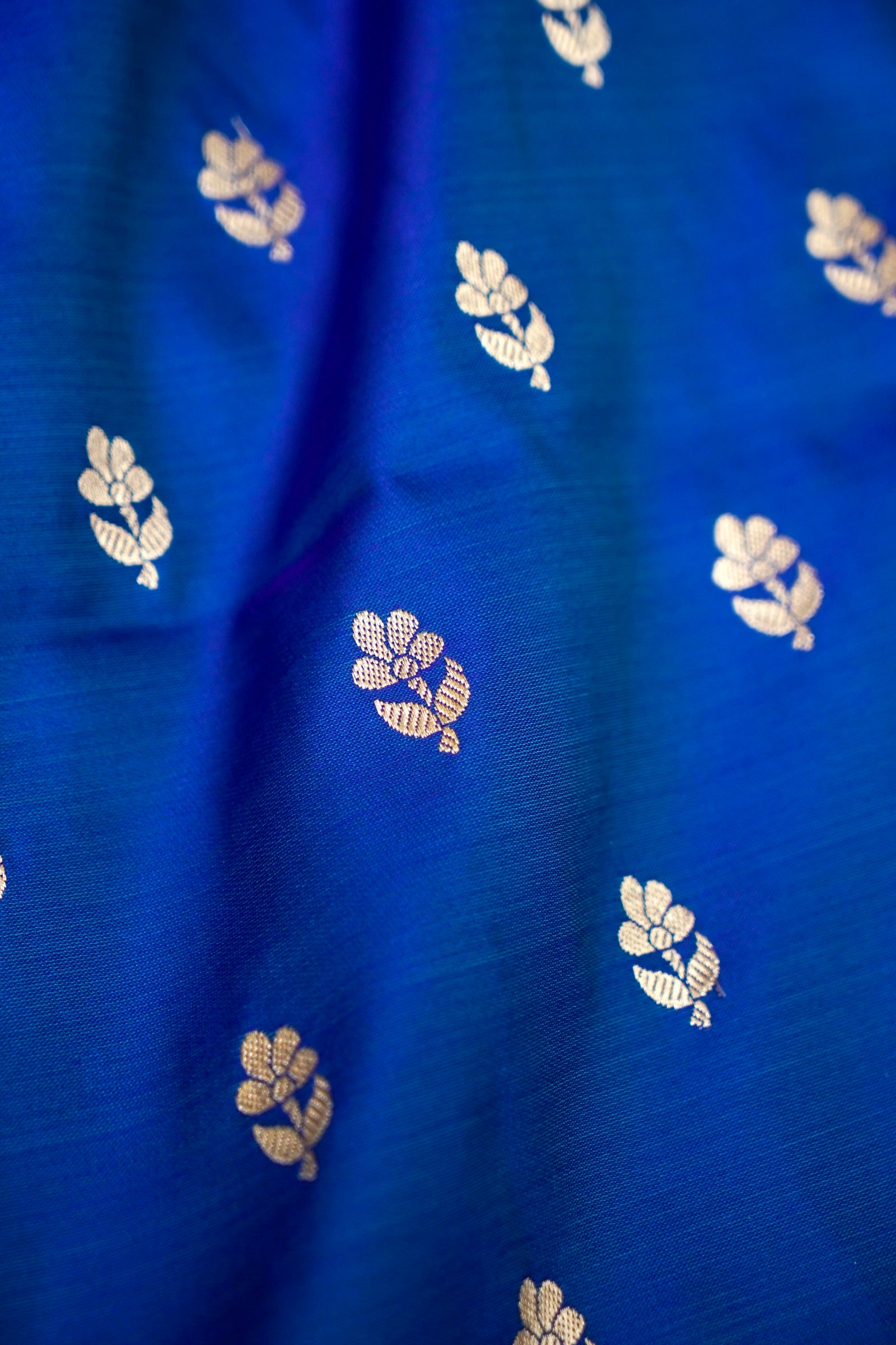 ROYAL BLUE BANARASI MASHRU KATAN SILK SAREE (ELEPHANT BORDER)