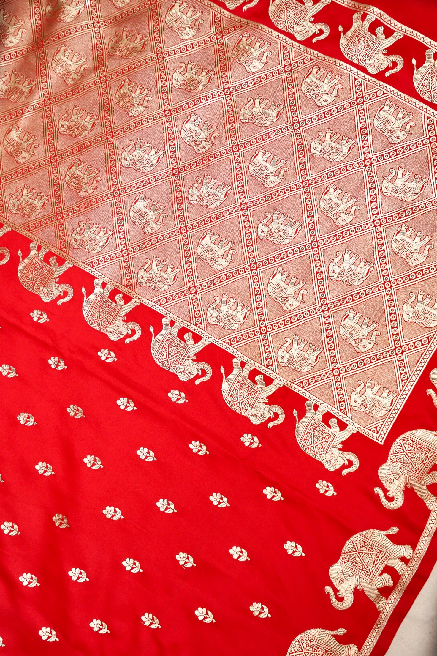 RANI RED BANARASI MASHRU KATAN SILK SAREE (ELEPHANT BORDER)