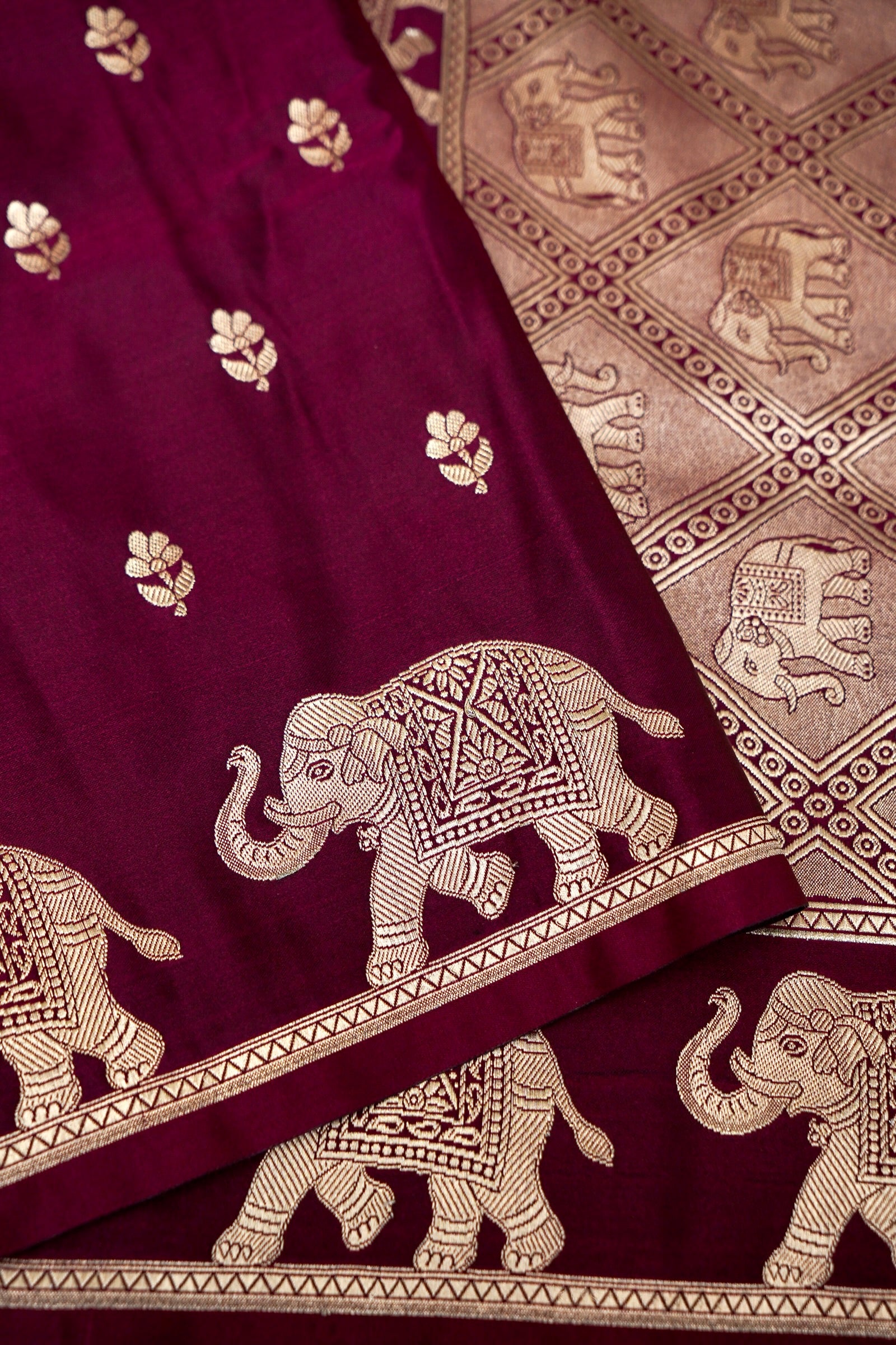 WINE PURPLE BANARASI MASHRU KATAN SILK SAREE (ELEPHANT BORDER)
