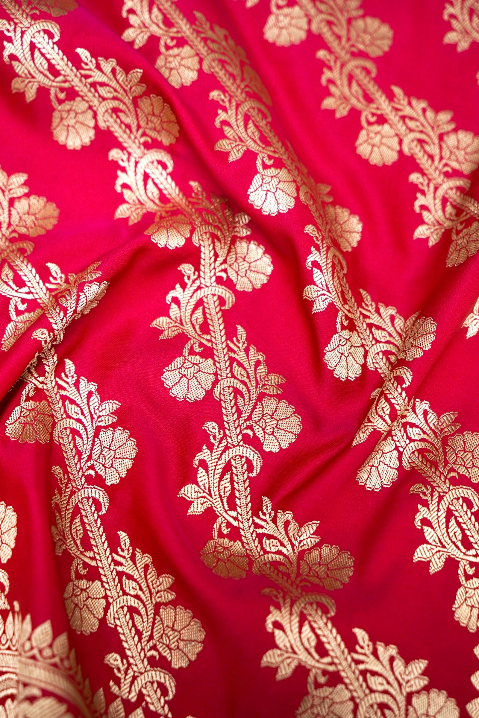 RANI RED BANARASI MASHRU KATAN SILK SAREE