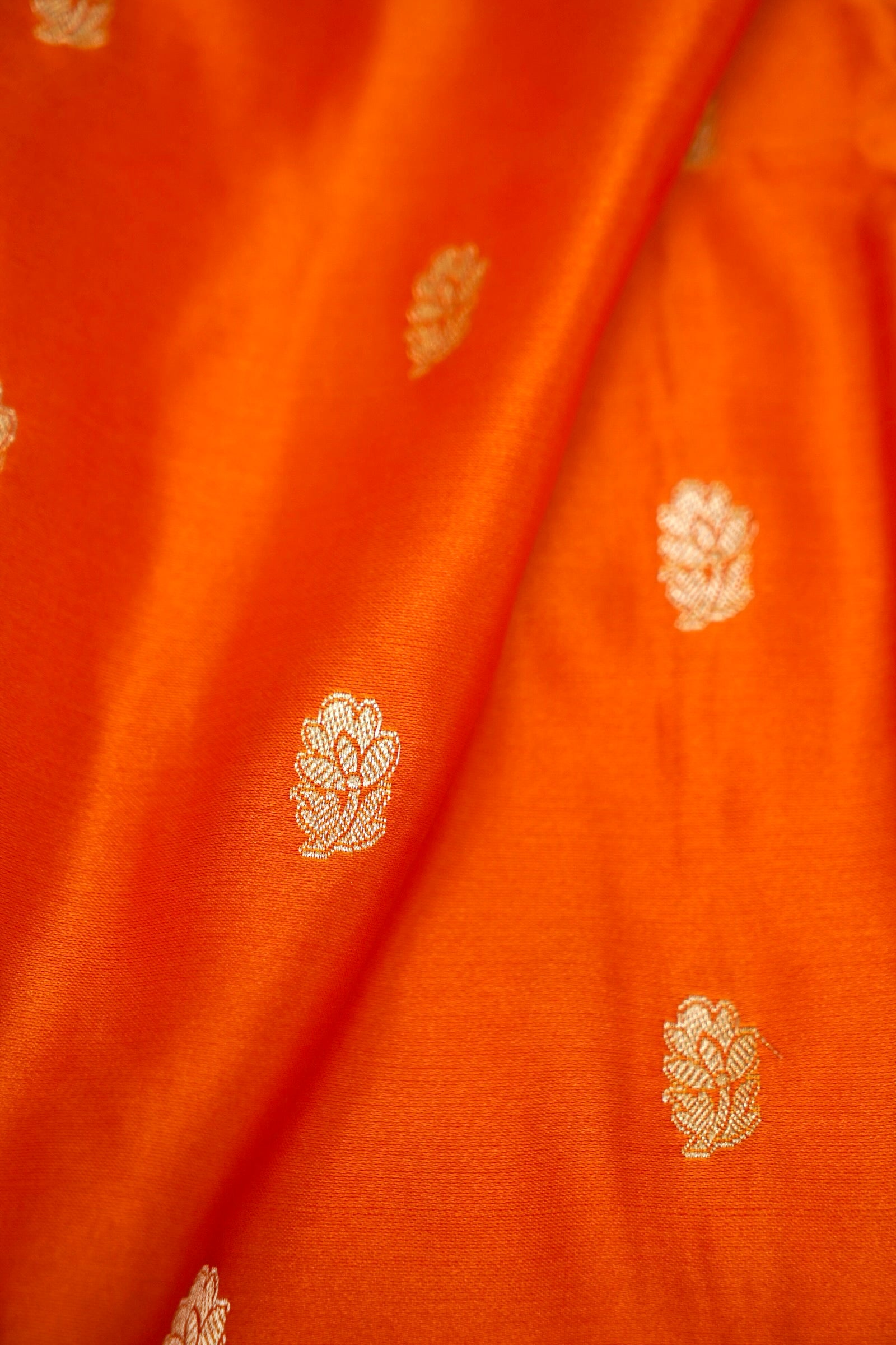 ROYAL KESAR ORANGE BANARASI MASHRU KATAN SILK SAREE