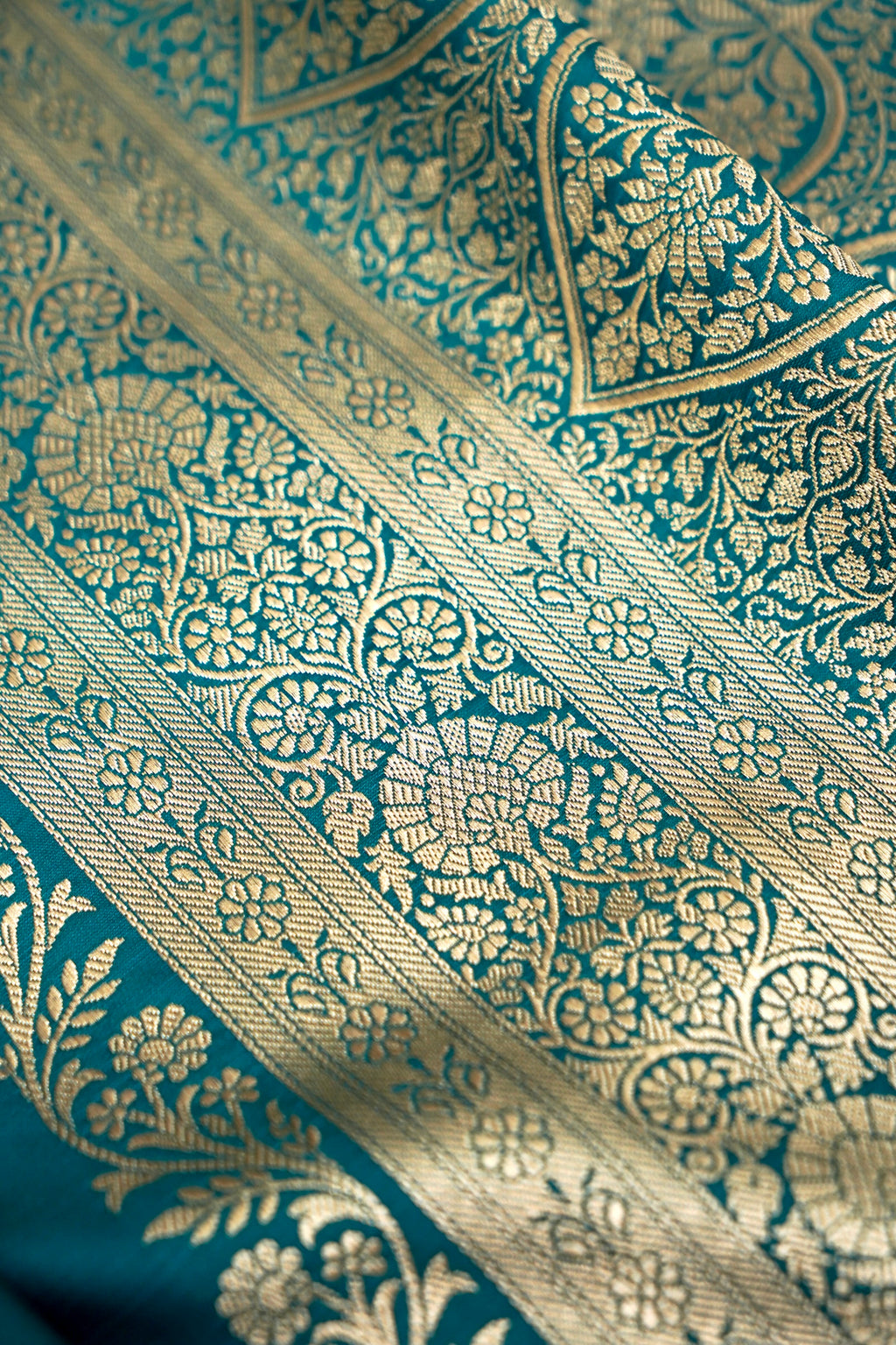 ROYAL TEAL GREEN BANARASI MASHRU KATAN SILK SAREE