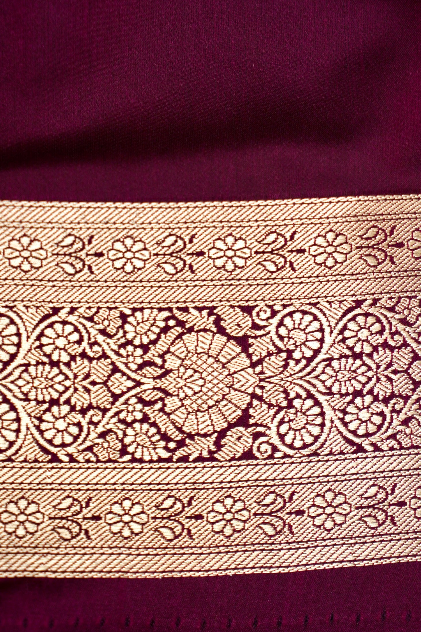 ROYAL WINE MAROON BANARASI MASHRU KATAN SILK SAREE