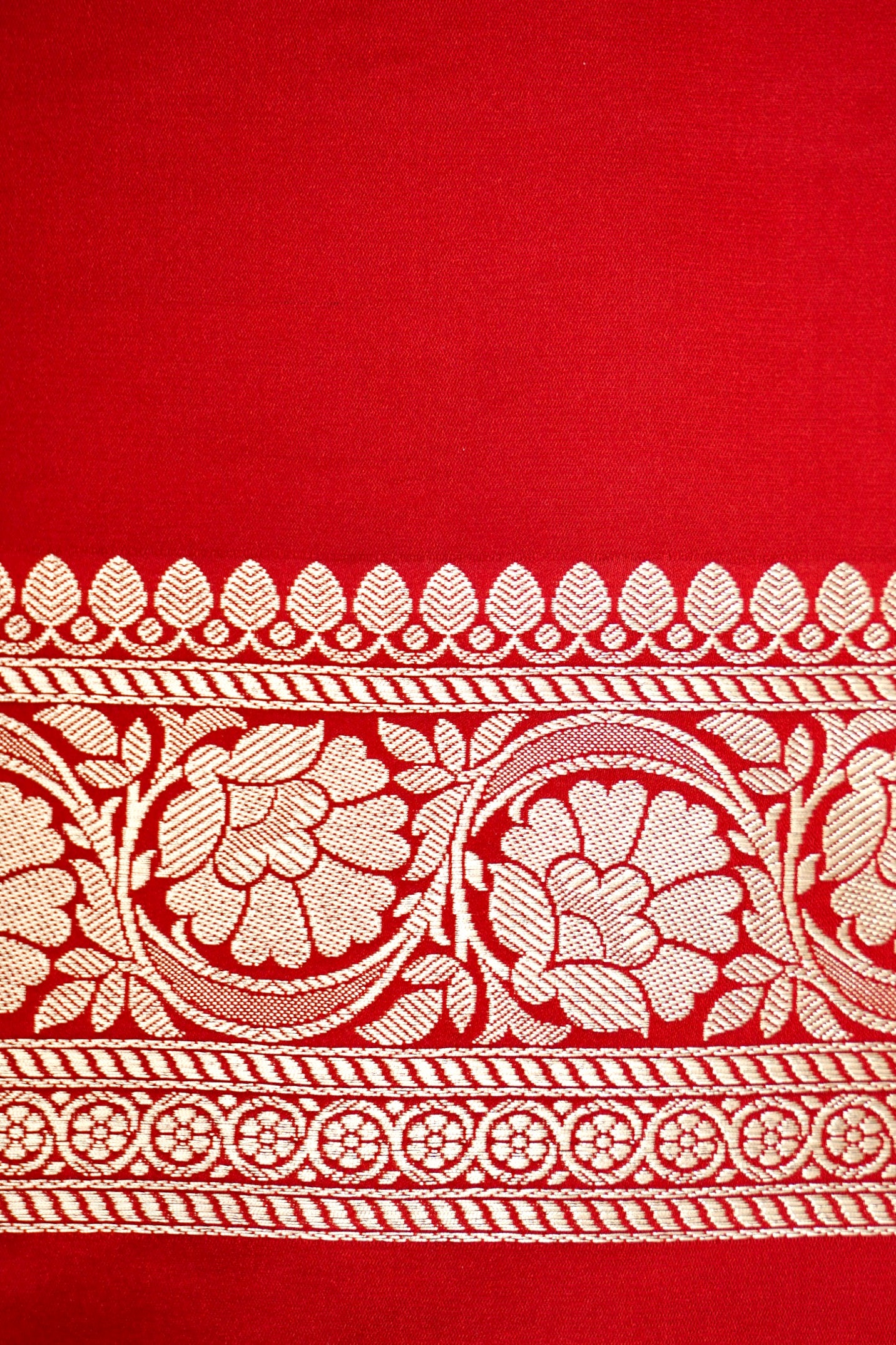 CRIMSON RED BANARASI MASHRU KATAN SILK SAREE