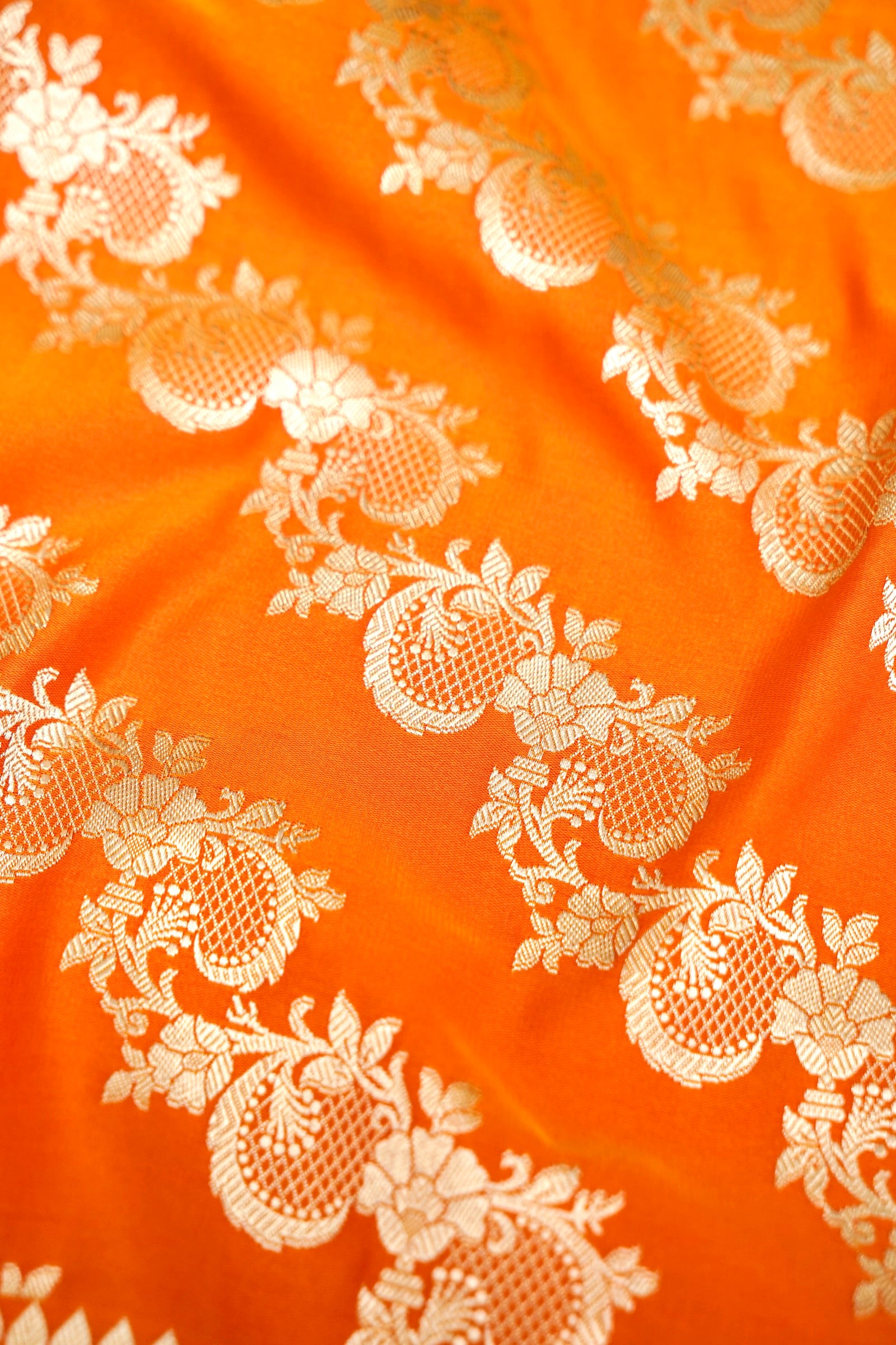 KESAR GOLDEN ORANGE BANARASI MASHRU KATAN SILK SAREE