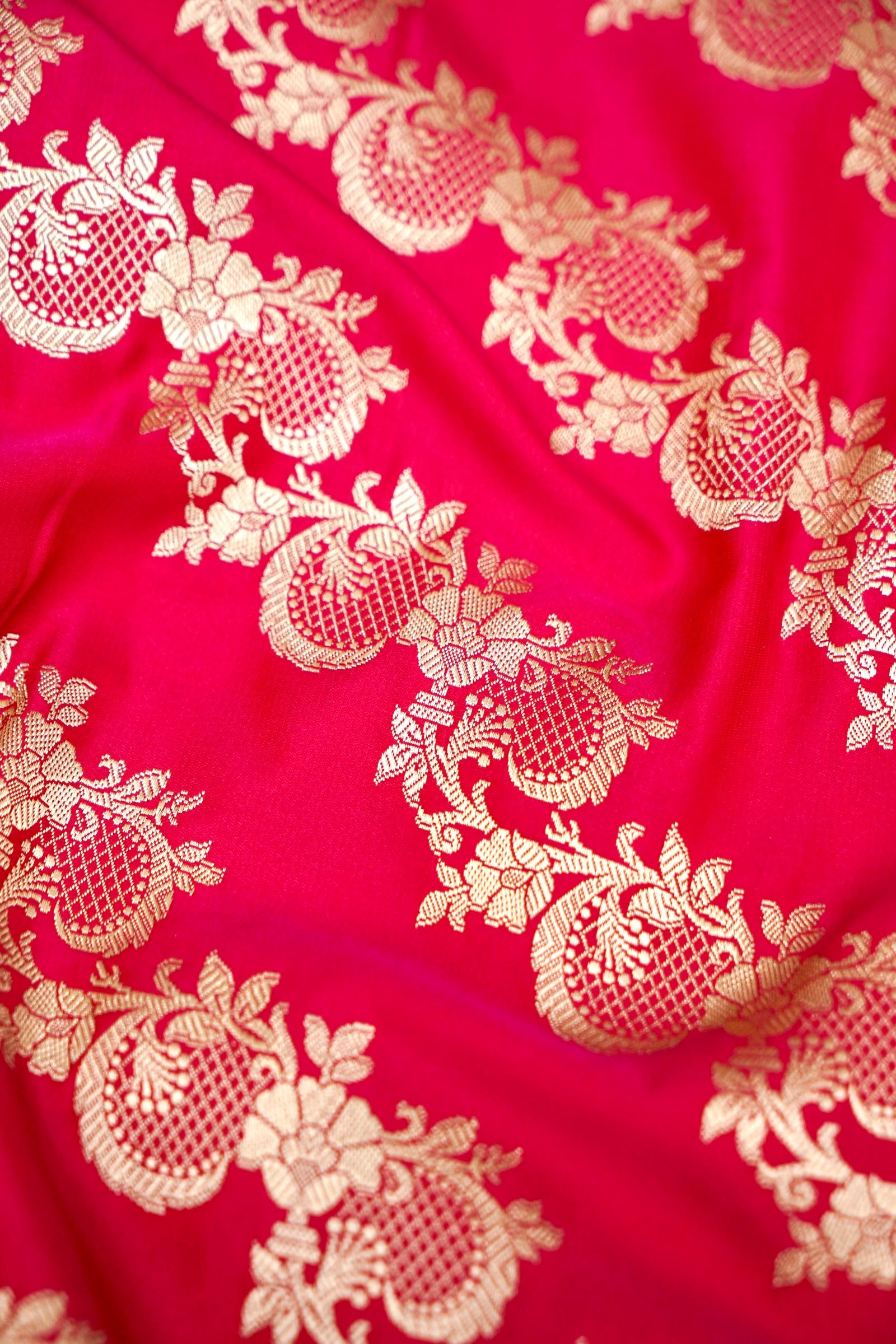 ROSE RED BANARASI MASHRU KATAN SILK SAREE