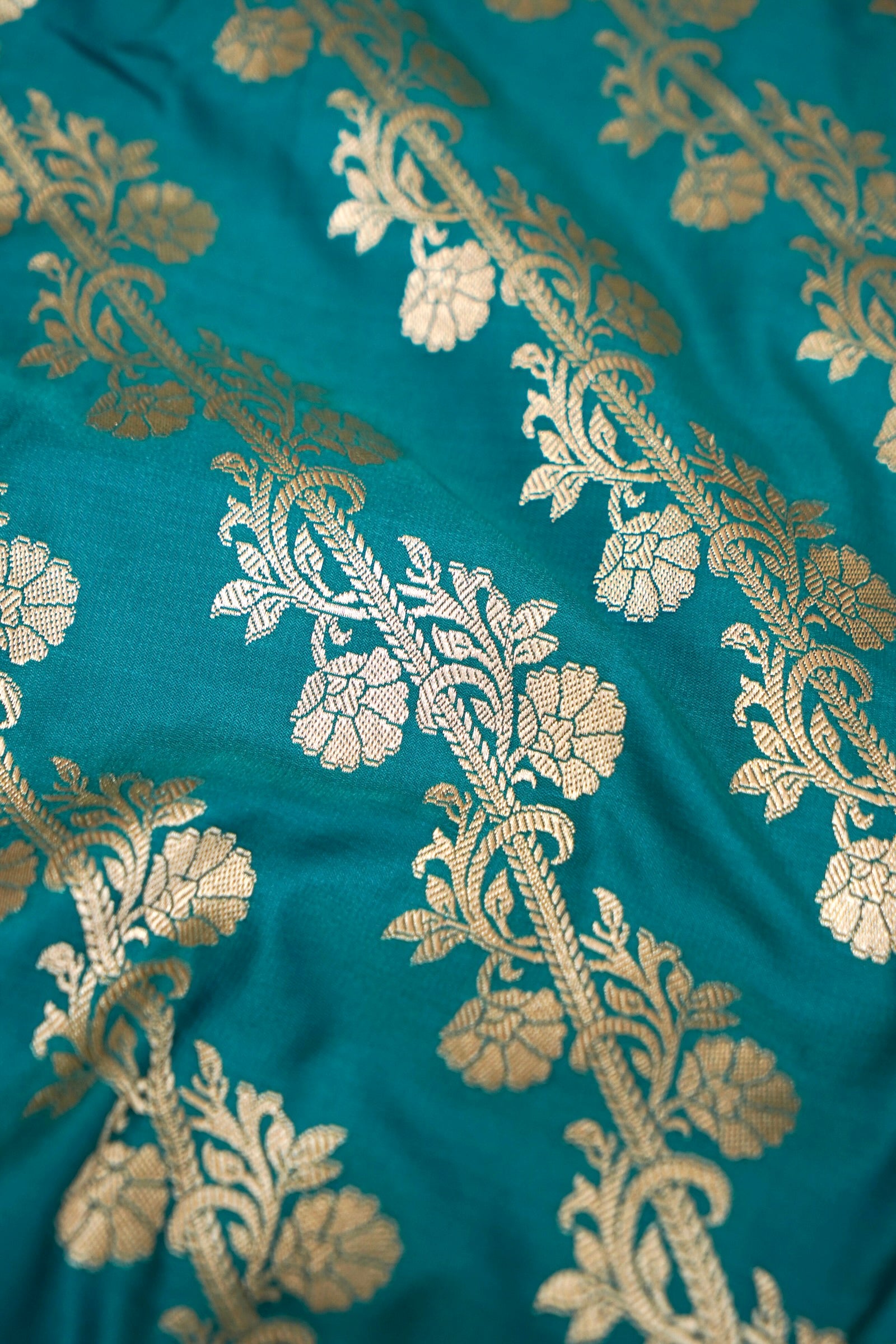 PEACOCK TEAL BANARASI MASHRU KATAN SILK SAREE