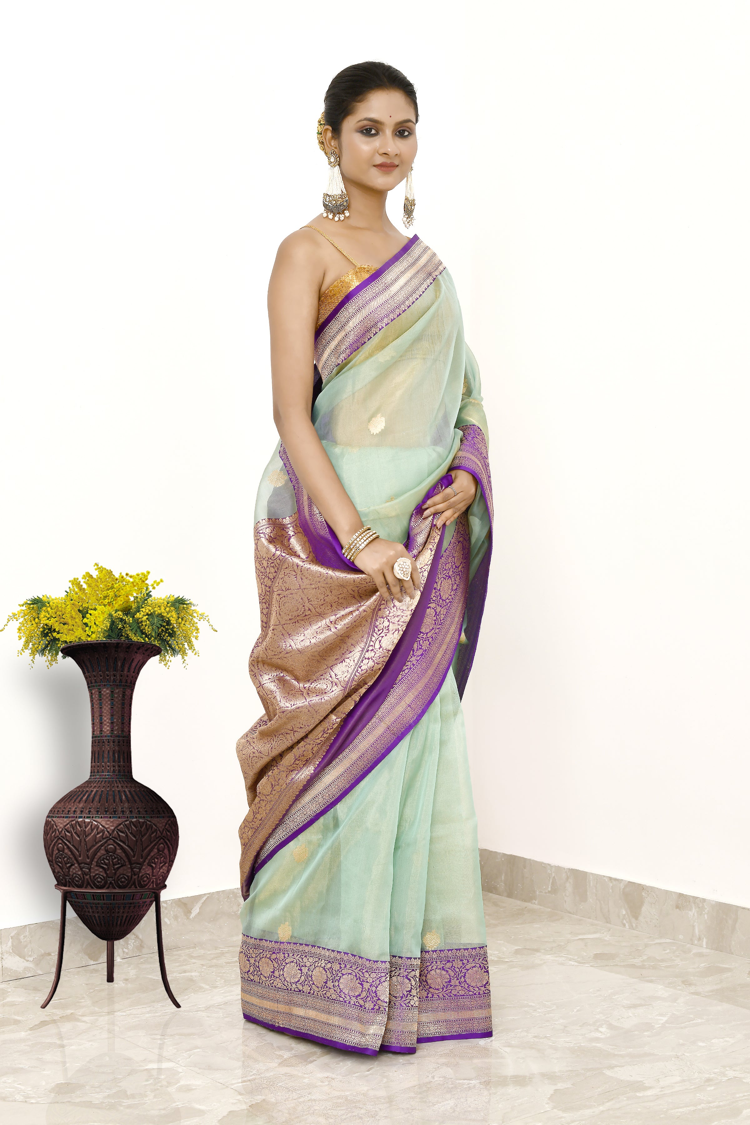 Pure Tissue Silk Handwoven Banaras Saree