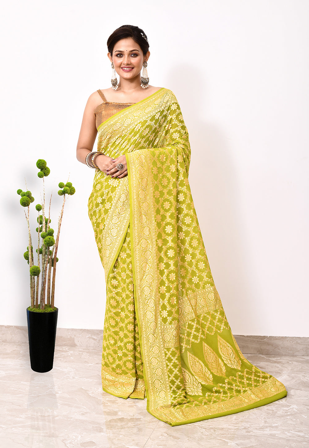 Lemon Yellow Chiffon Silk Handwoven Banaras Saree