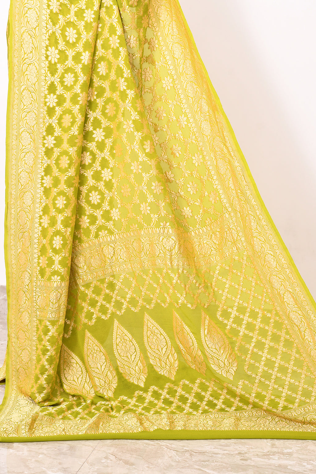 Lemon Yellow Chiffon Silk Handwoven Banaras Saree