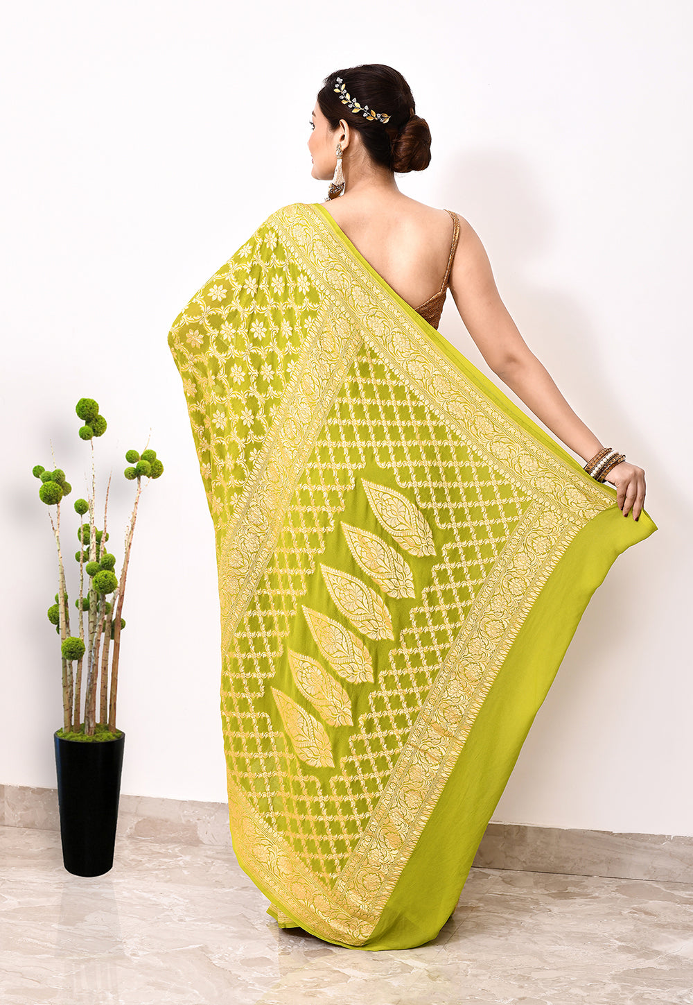 Lemon Yellow Chiffon Silk Handwoven Banaras Saree