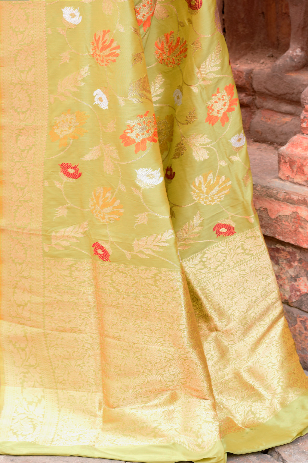 Light Green Handwoven Banarasi Katan Silk Saree