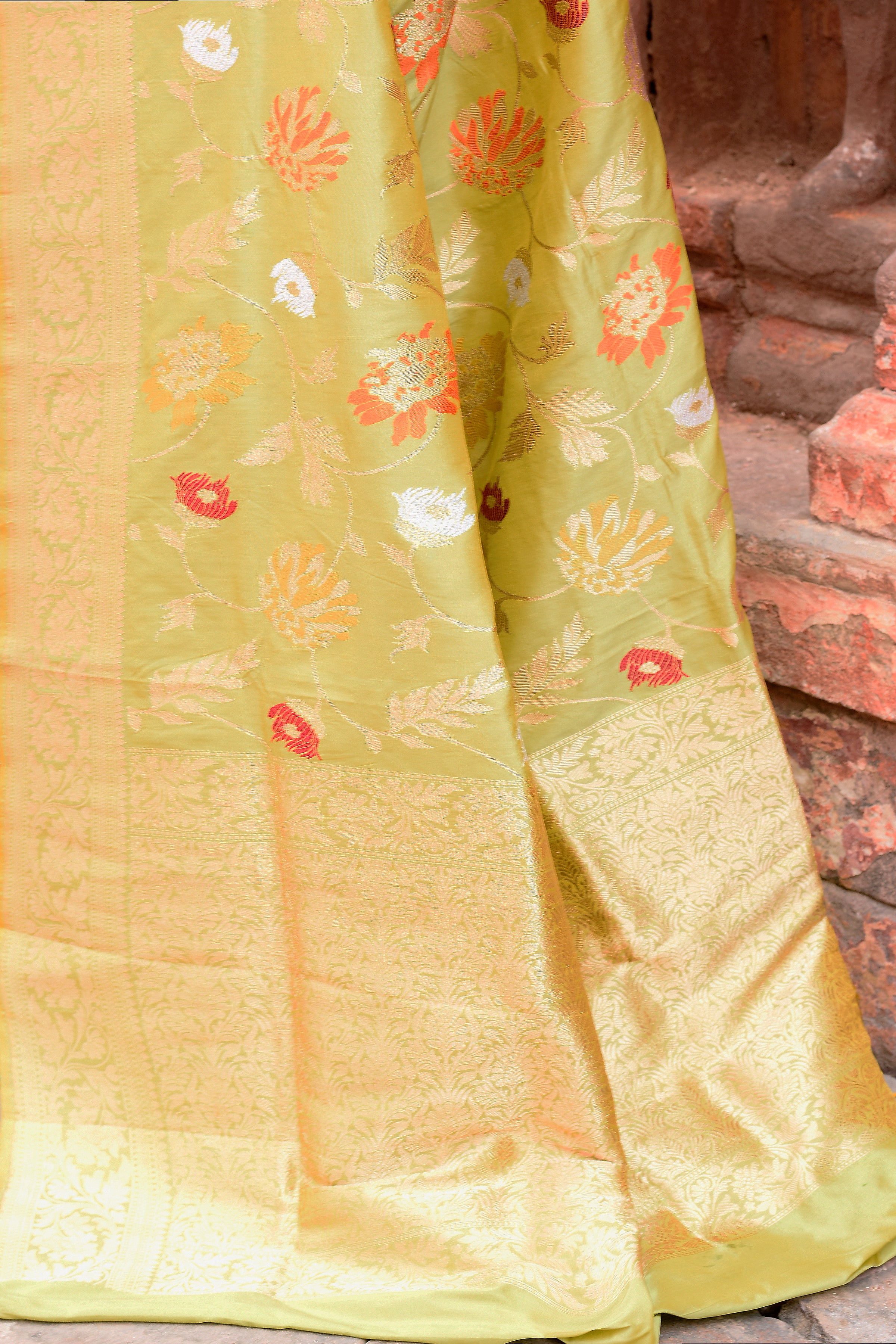 Light Green Handwoven Banarasi Katan Silk Saree