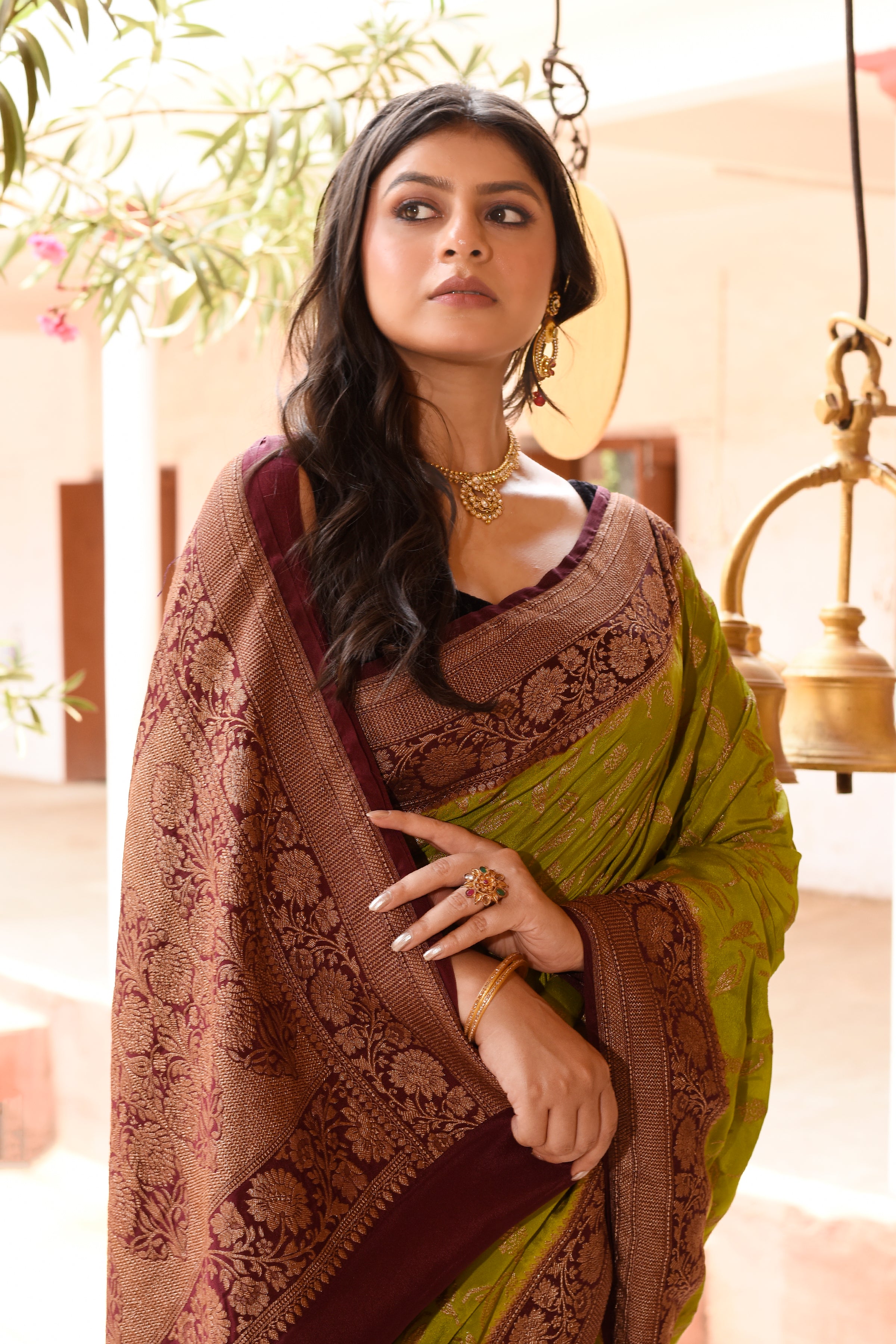 Olive Green Handwoven Banarasi Crepe Chiffon Silk Saree