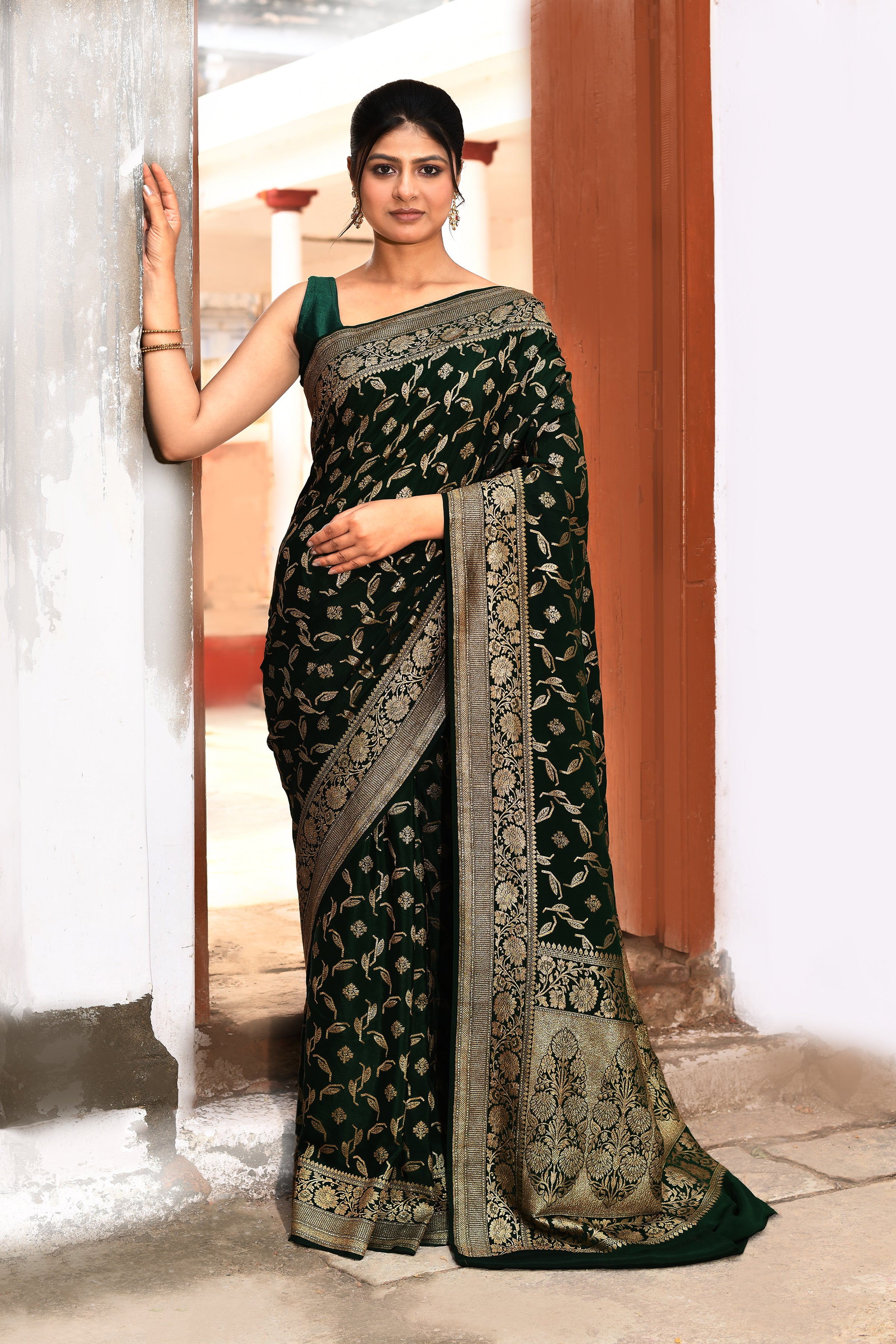 Elegant Dark Green Banarasi Crape Chiffon Silk Saree