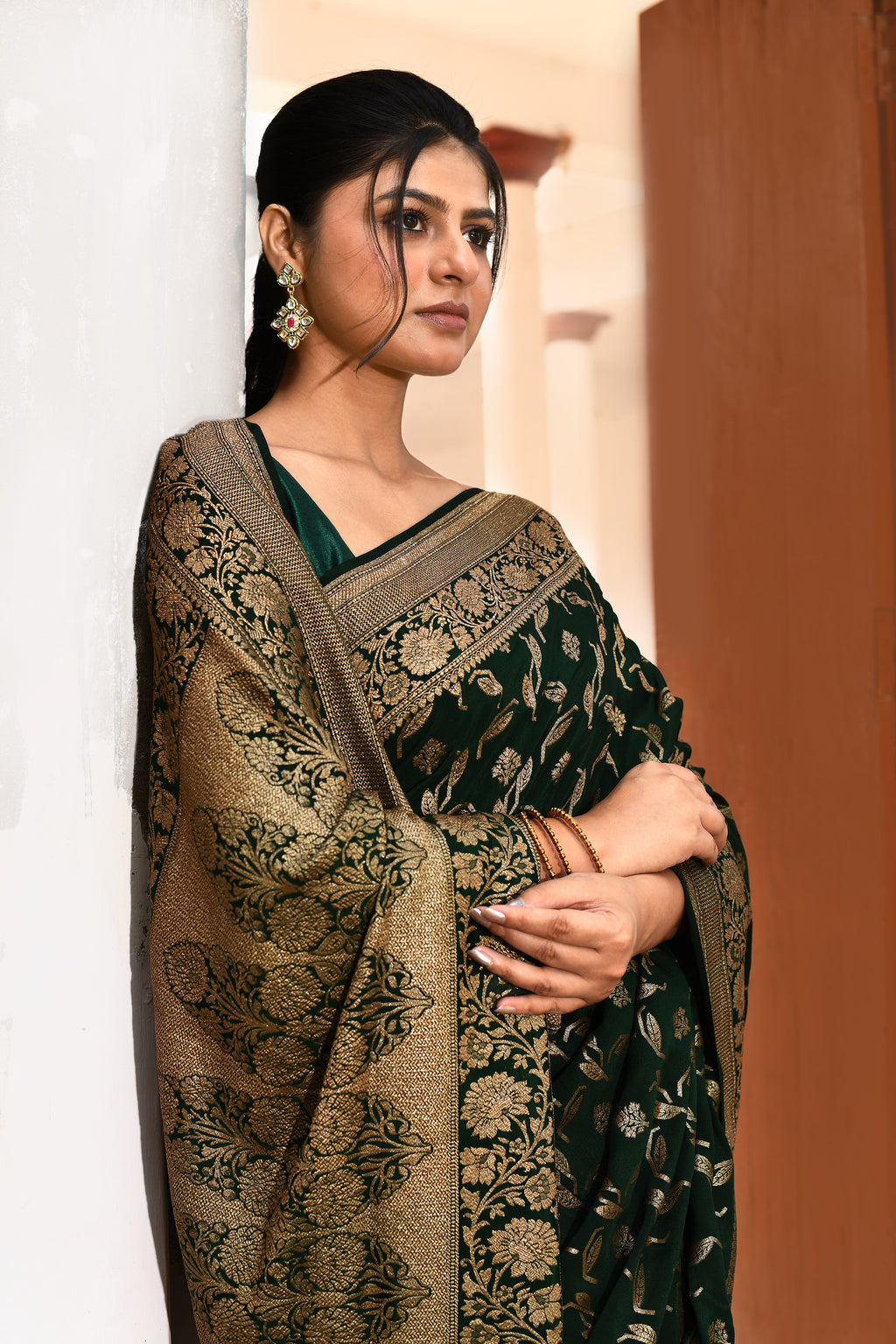 Elegant Dark Green Banarasi Crape Chiffon Silk Saree