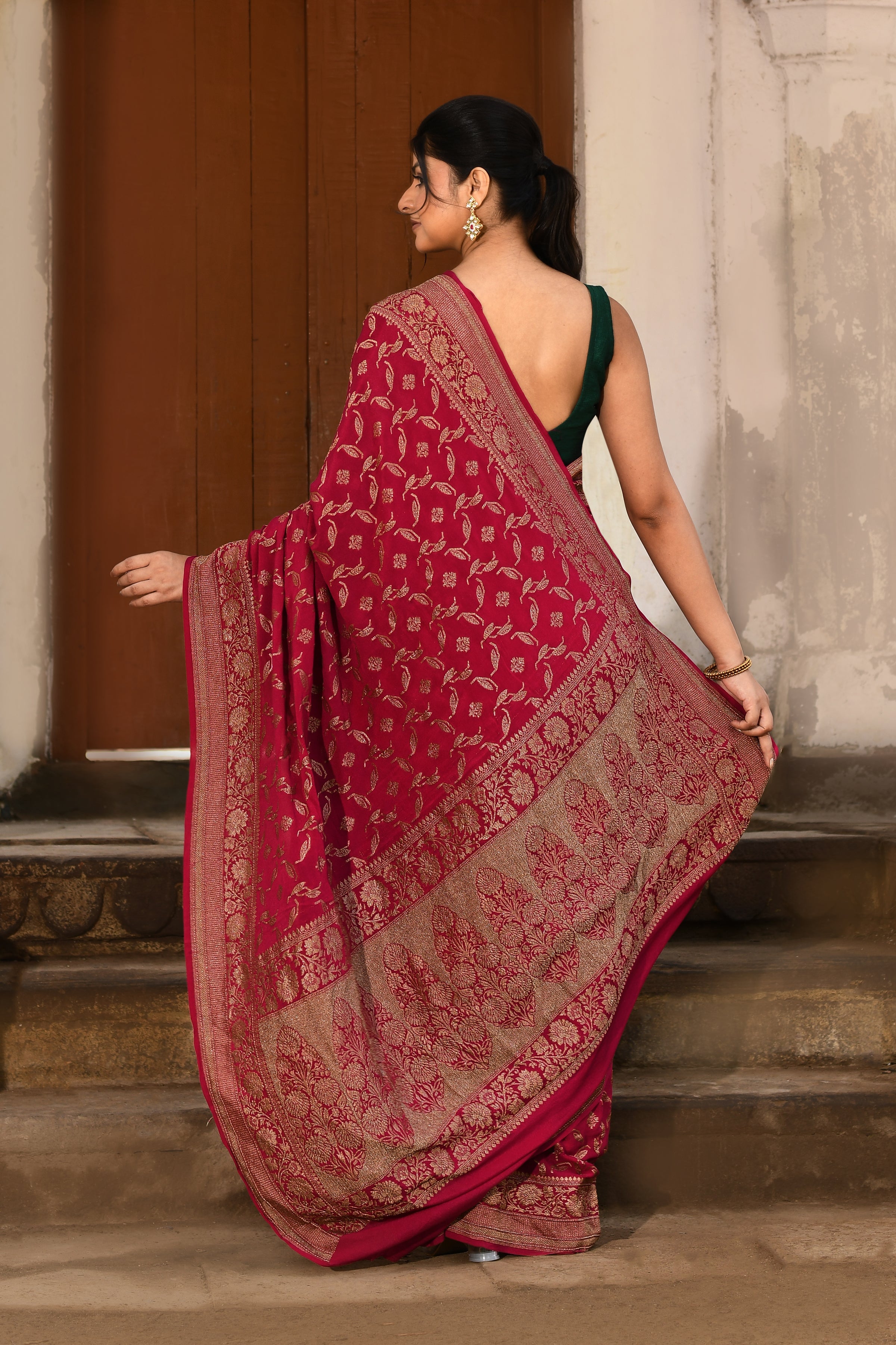 Hot Pink Handwoven Banarasi Crape Chiffon Silk Saree
