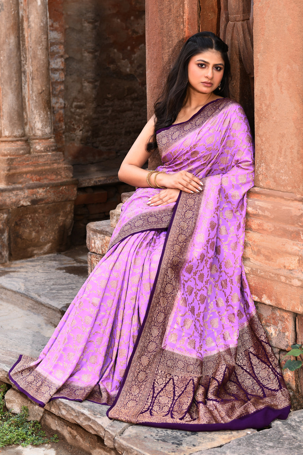 Lavender Handwoven Banarasi Crape Chiffon Silk Saree