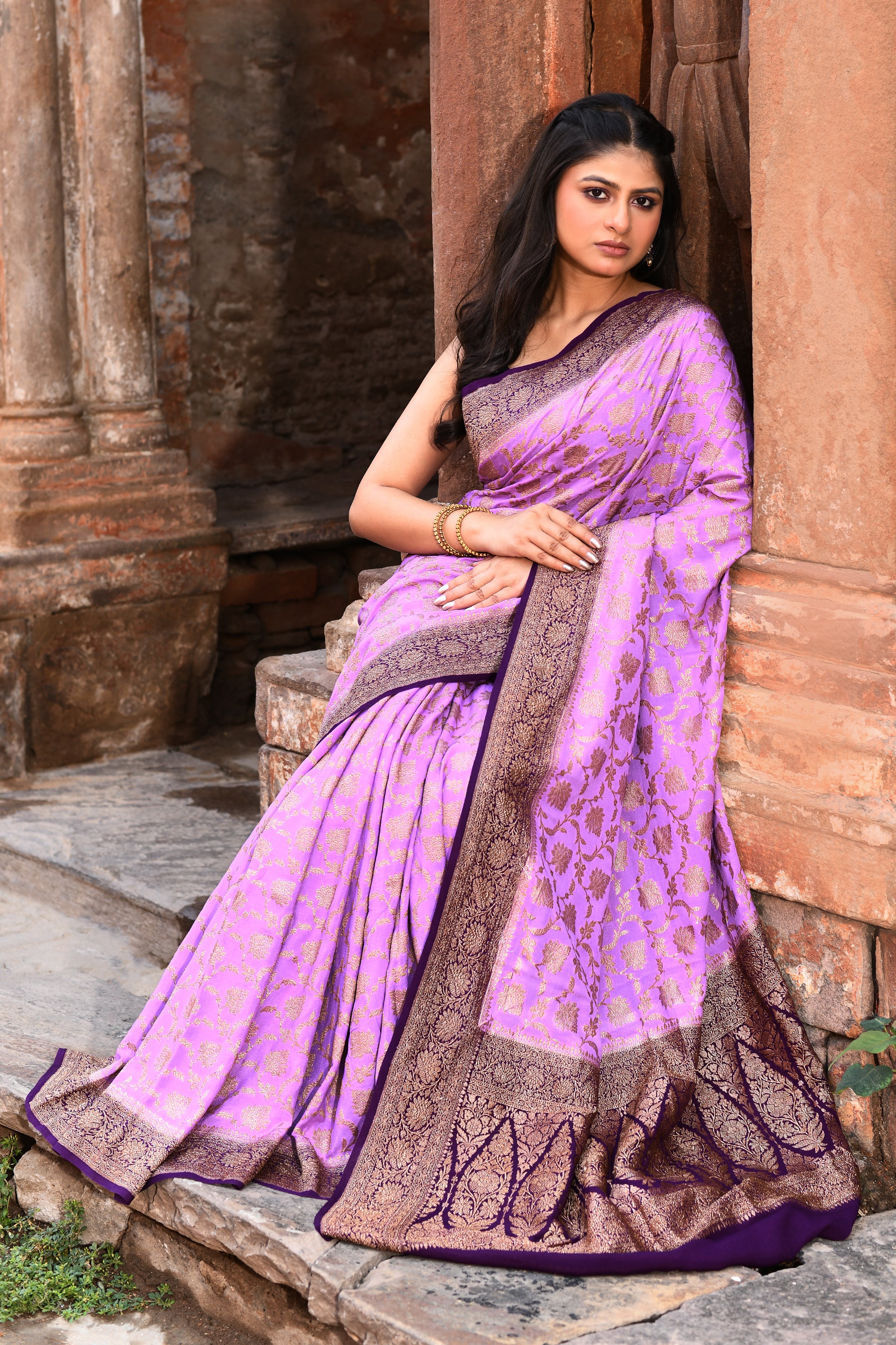 Lavender Handwoven Banarasi Crape Chiffon Silk Saree