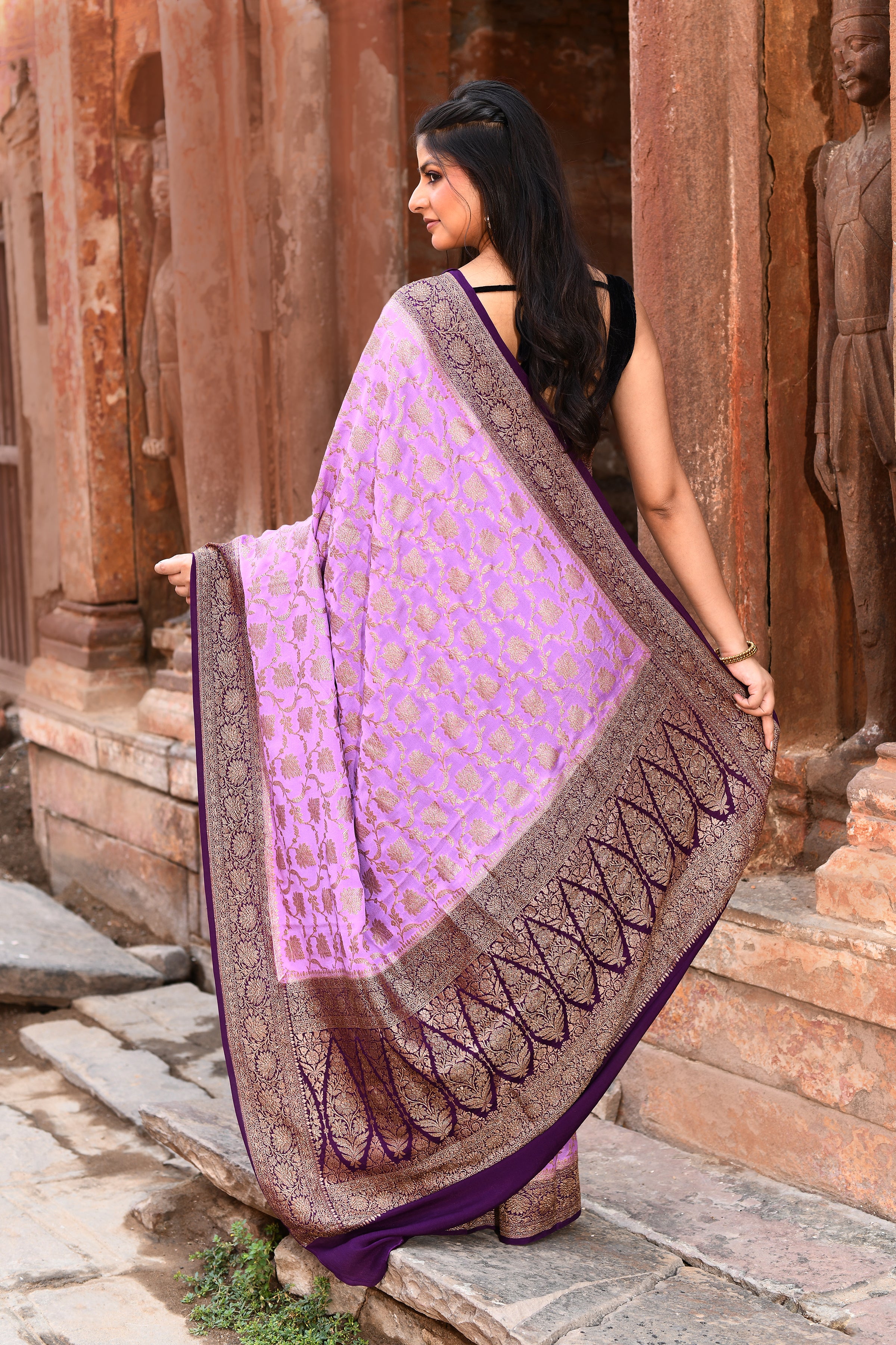 Lavender Handwoven Banarasi Crape Chiffon Silk Saree