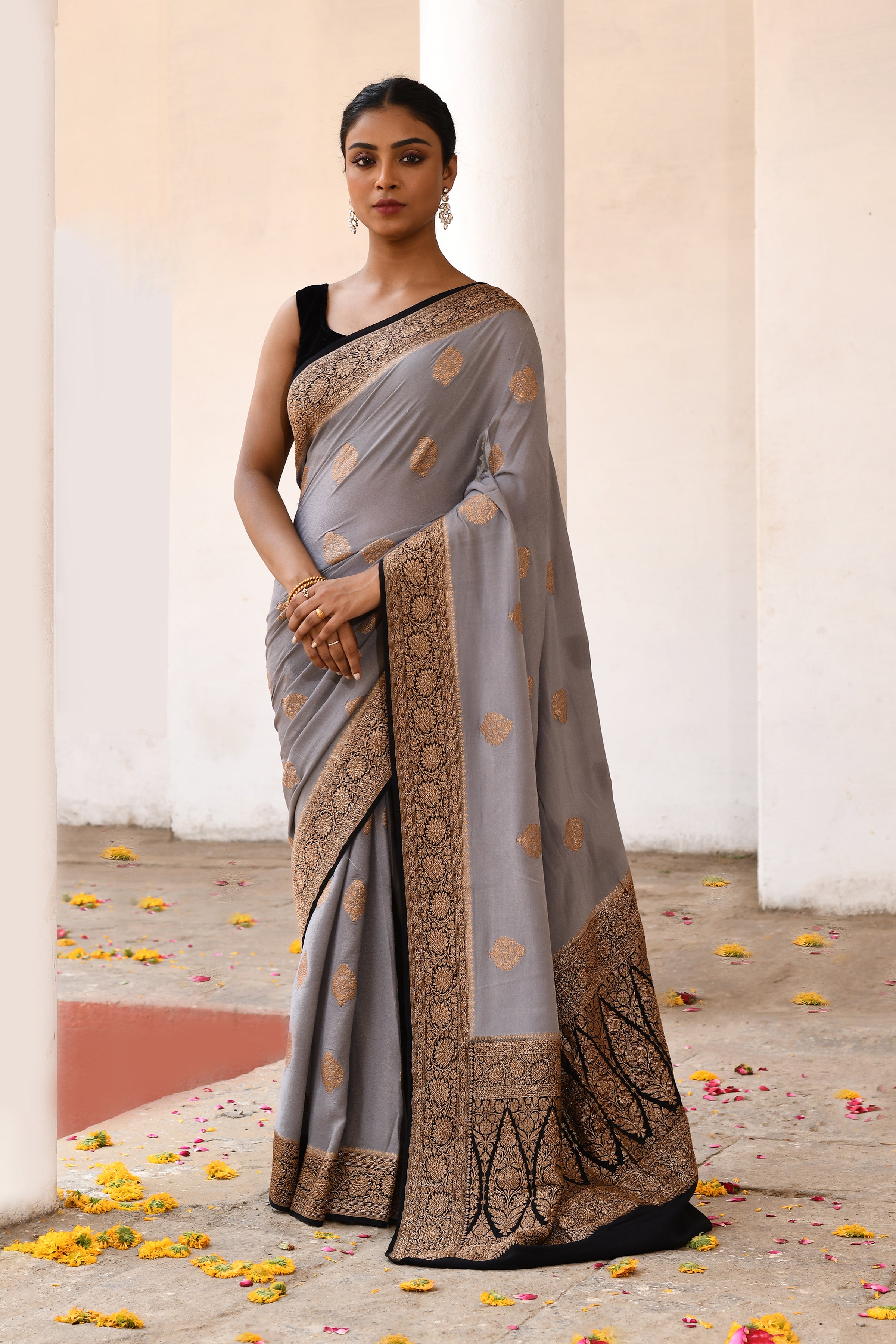 Elegant Grey Banarasi Crape Chiffon Silk Saree
