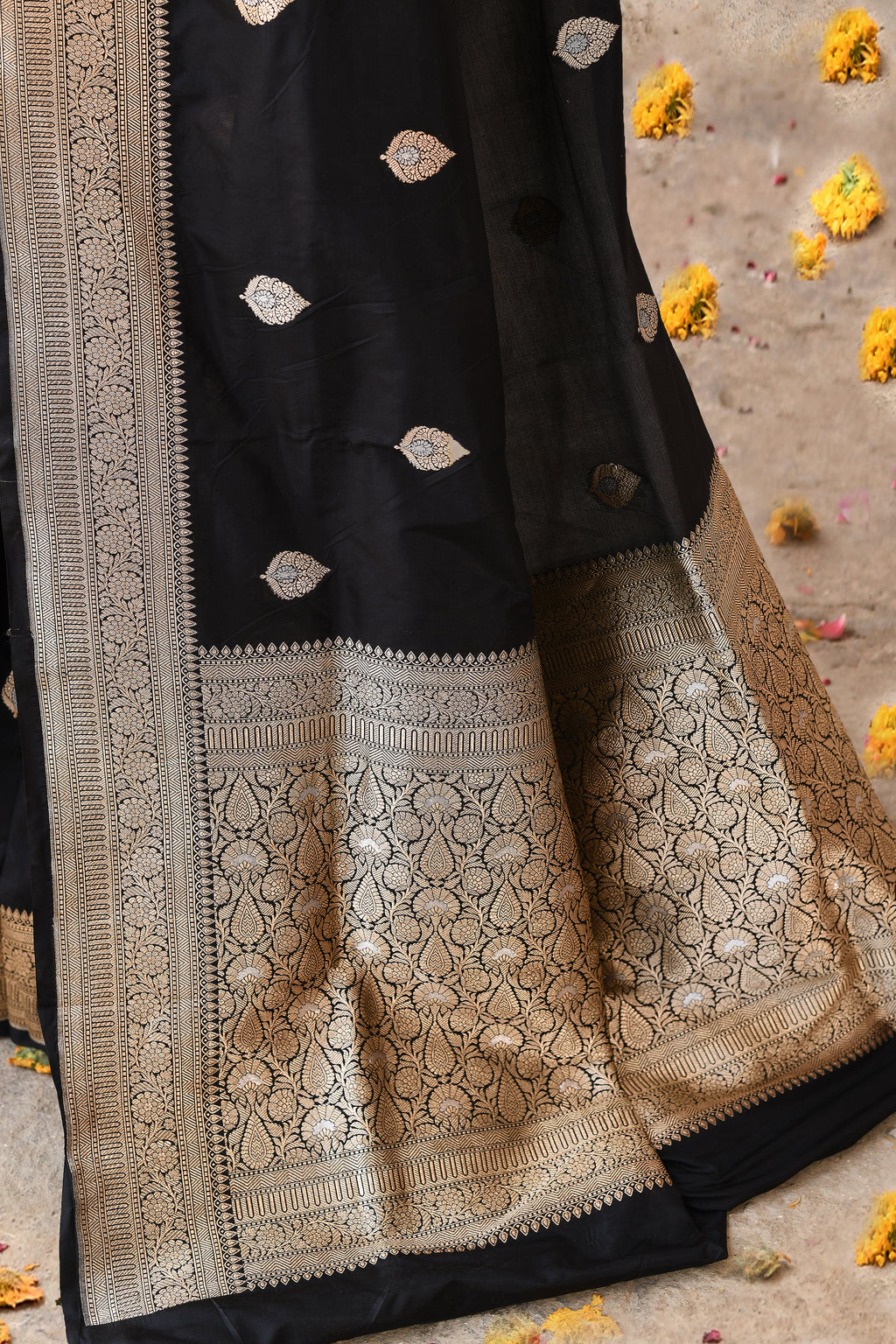 Classic Black Handwoven Banarasi Katan Silk Saree