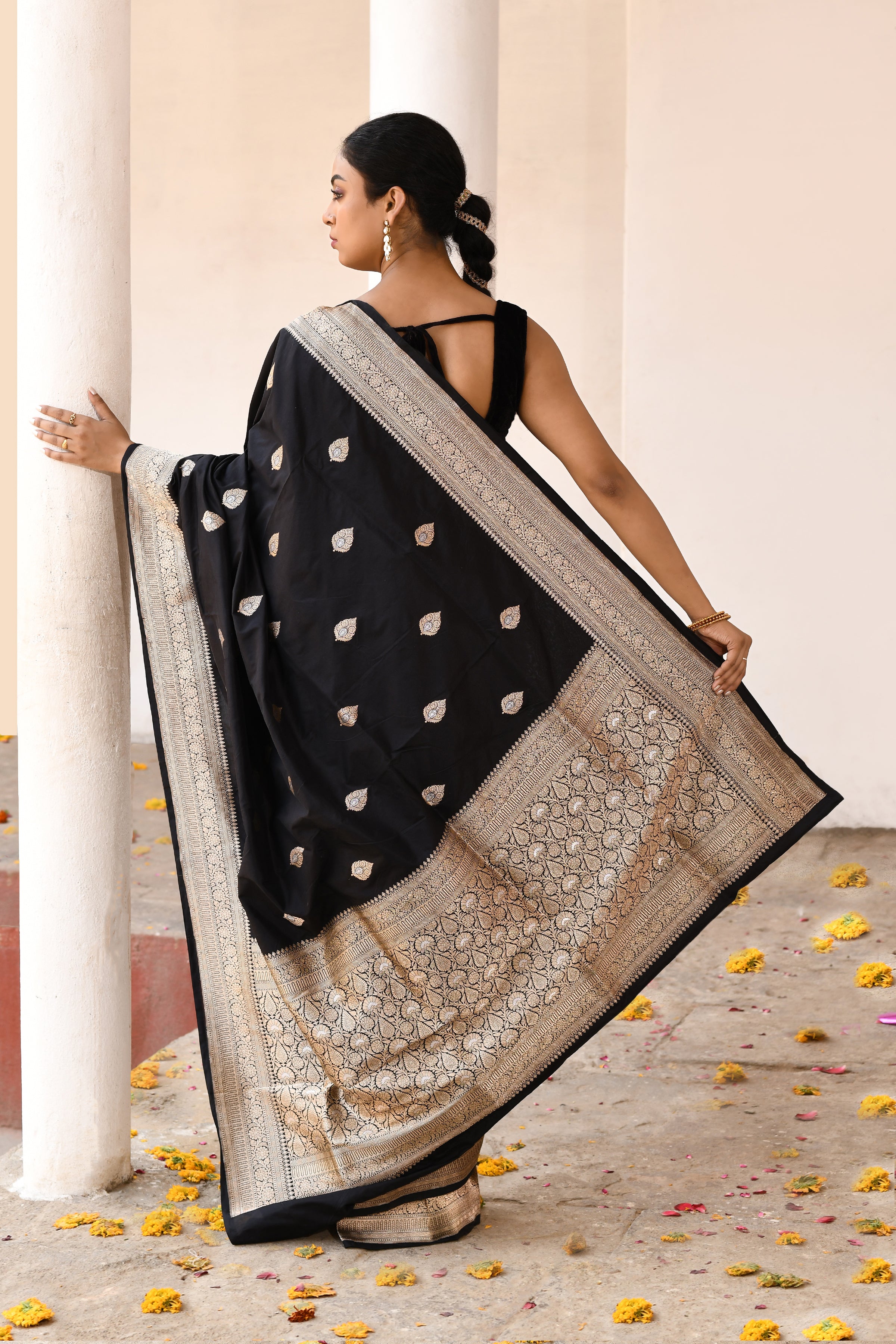 Classic Black Handwoven Banarasi Katan Silk Saree