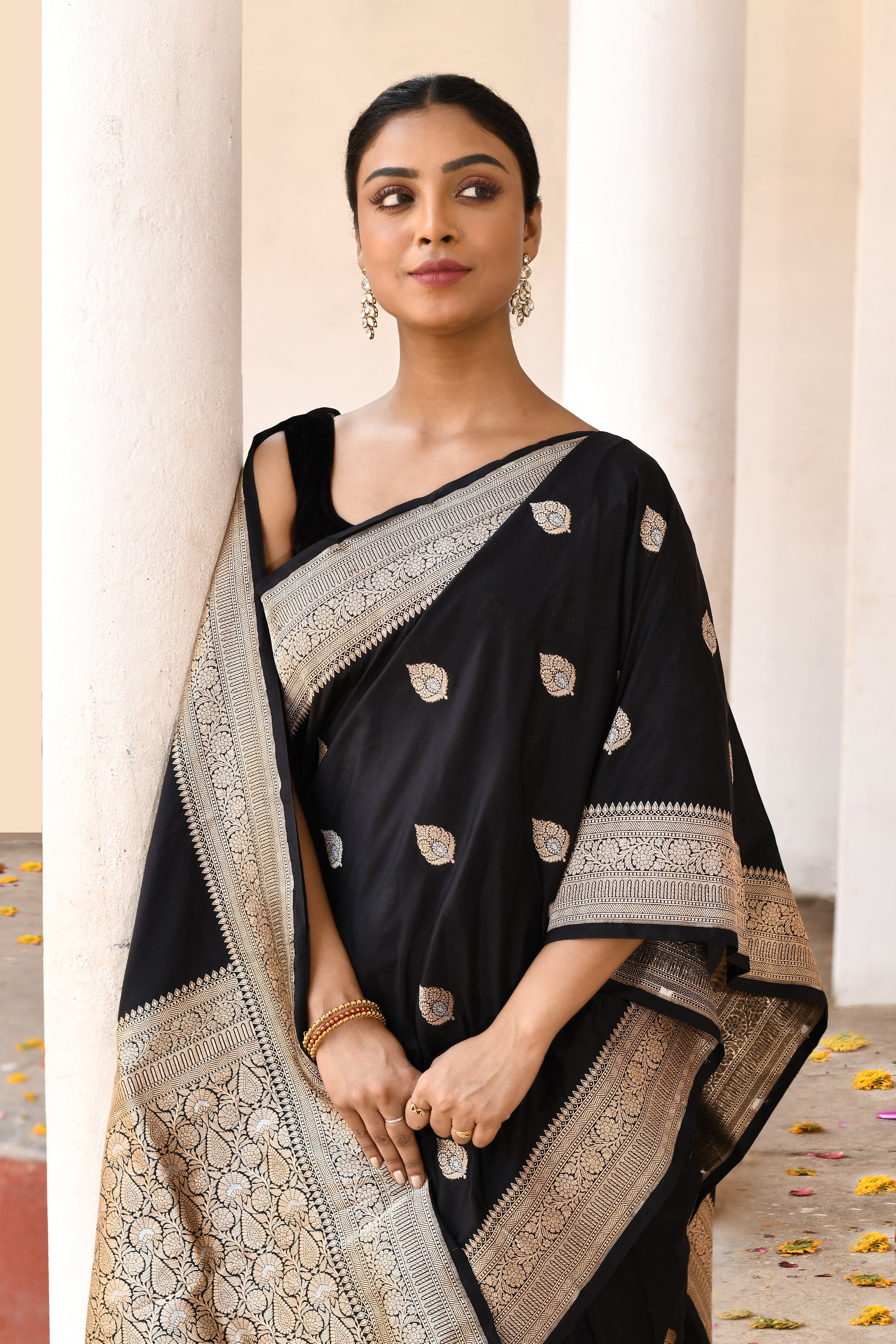 Classic Black Handwoven Banarasi Katan Silk Saree