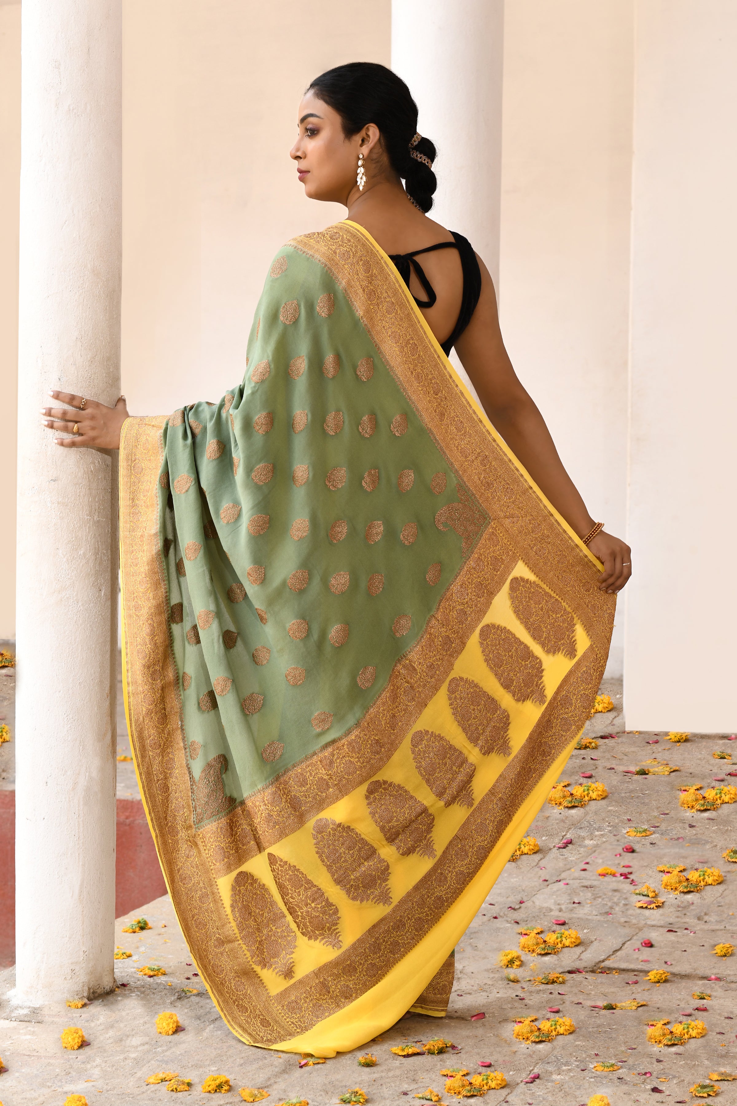 Green Banarasi Crape Chiffon Silk Saree