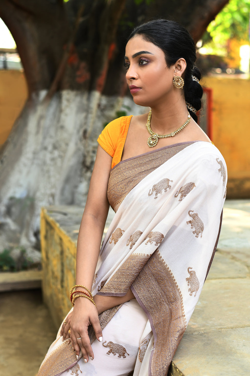 Ivory Banarasi Crape Chiffon Silk Saree