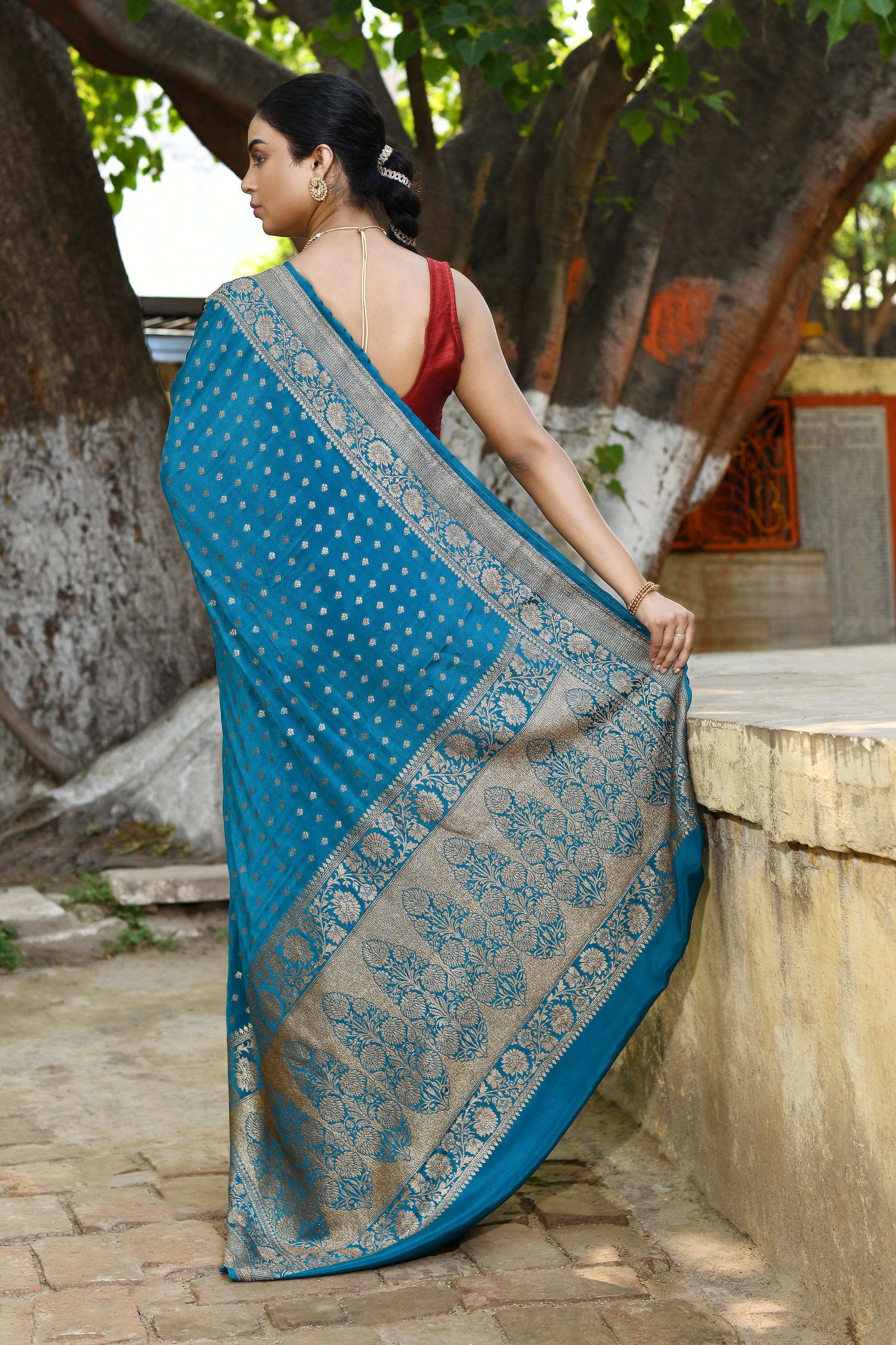 Peacock Blue Banarasi Crape Chiffon Silk Saree