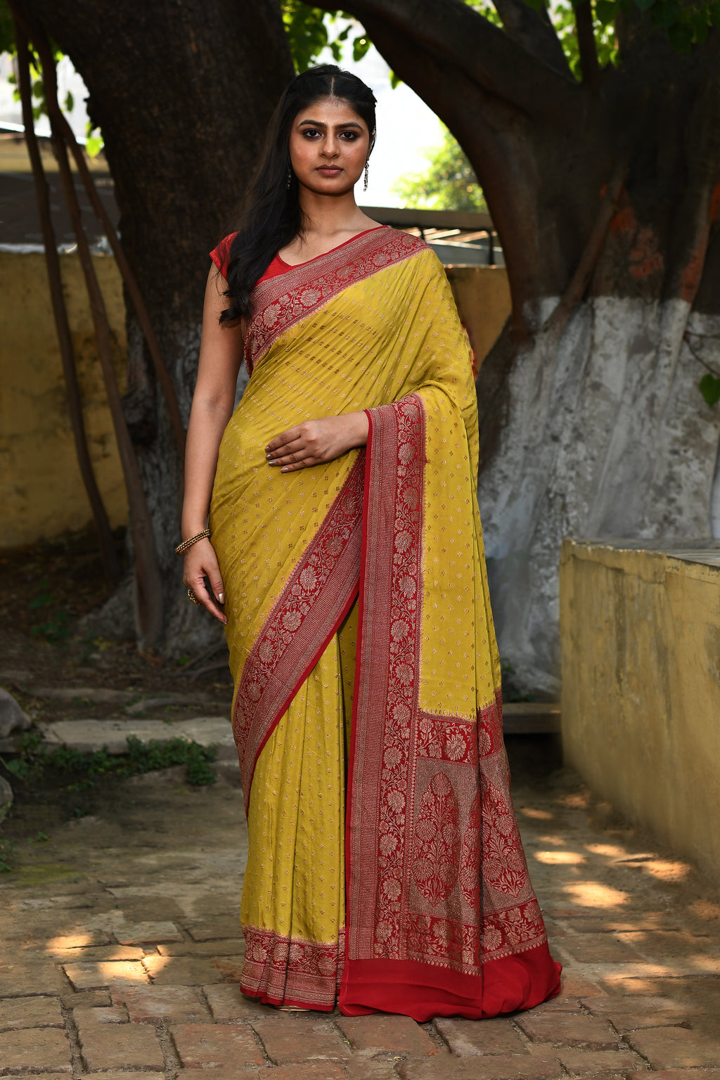 Yellow Handwoven Banarasi Crape Chiffon Silk Saree