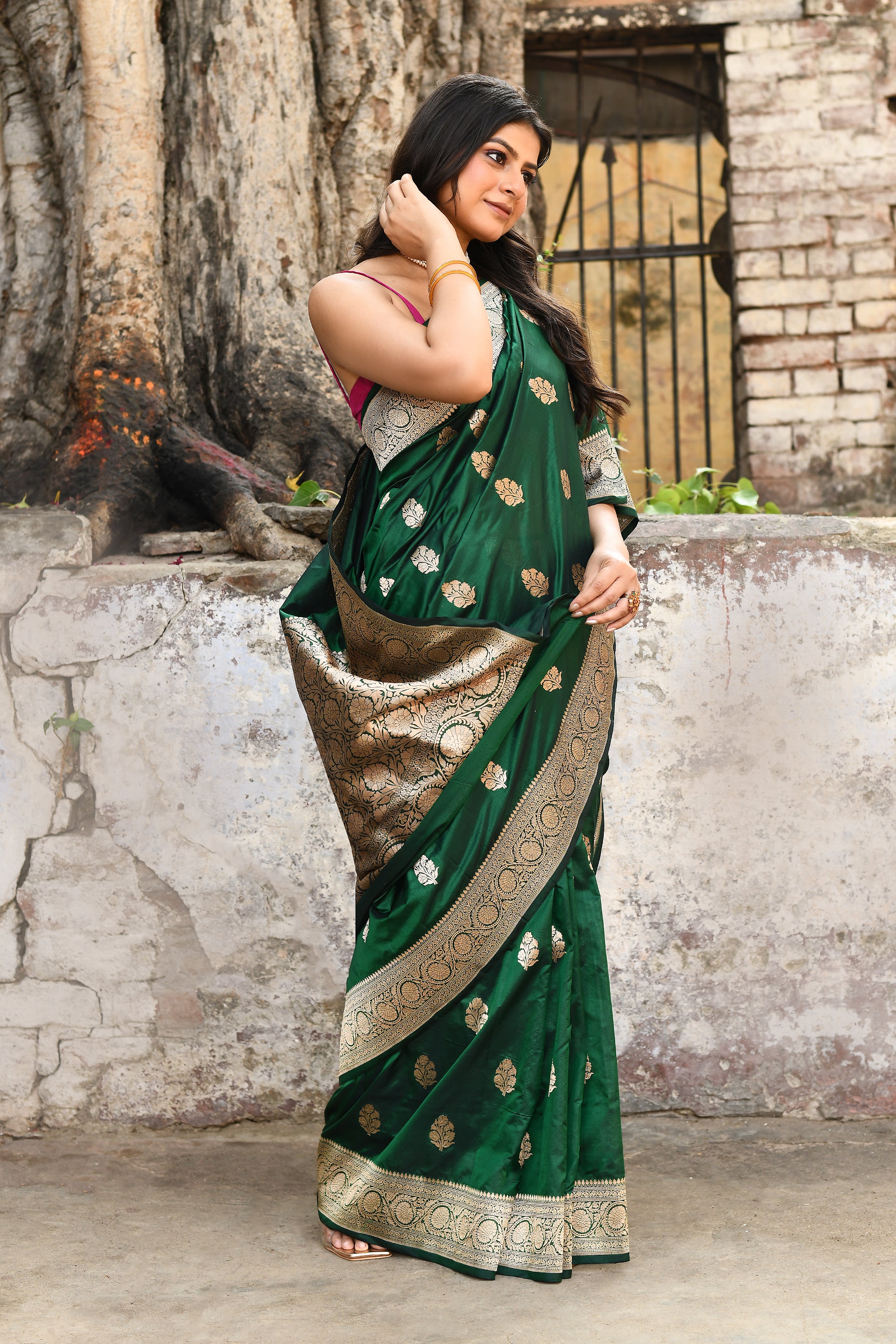 Handwoven Emerald Green Banarasi Katan Silk Saree