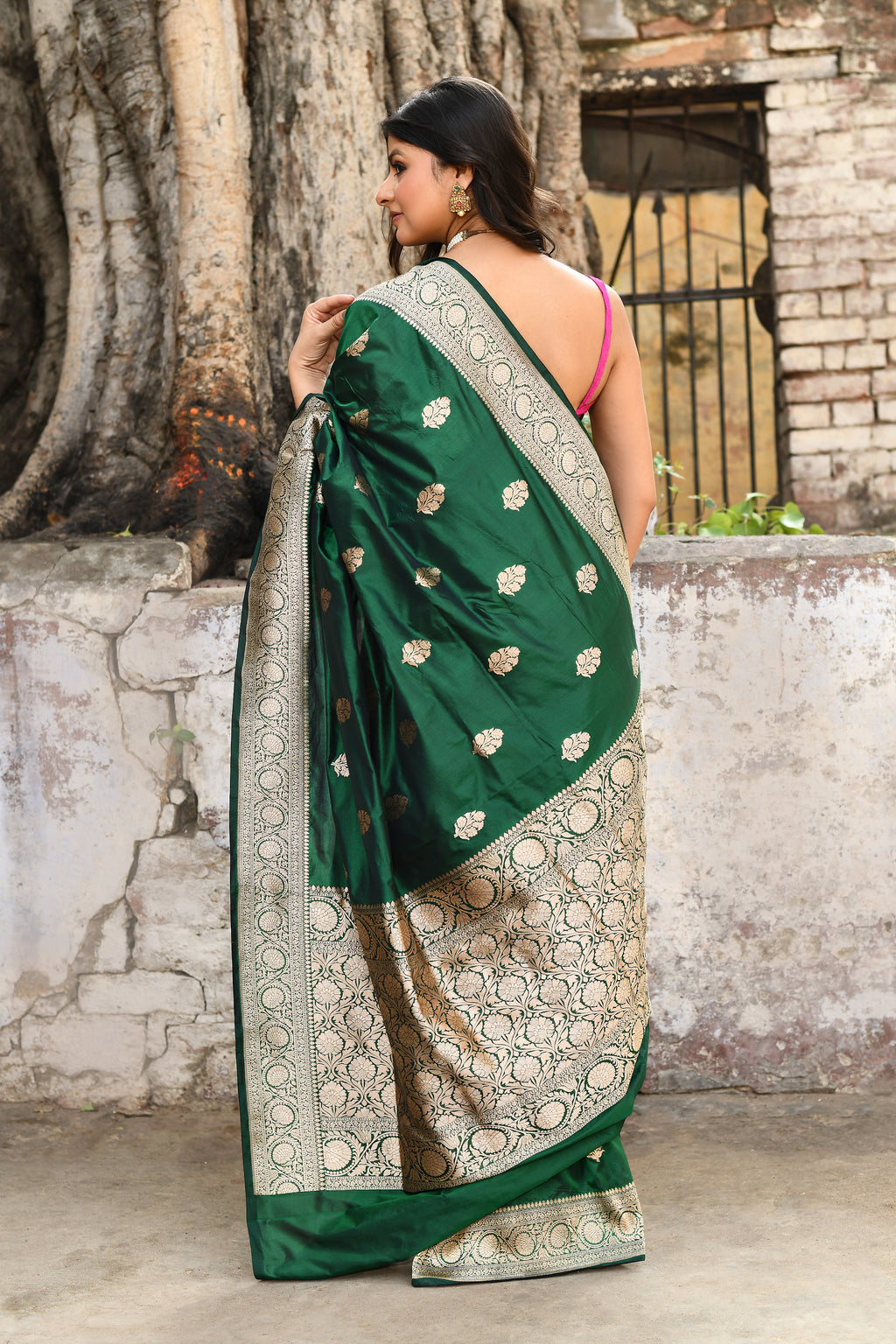 Handwoven Emerald Green Banarasi Katan Silk Saree