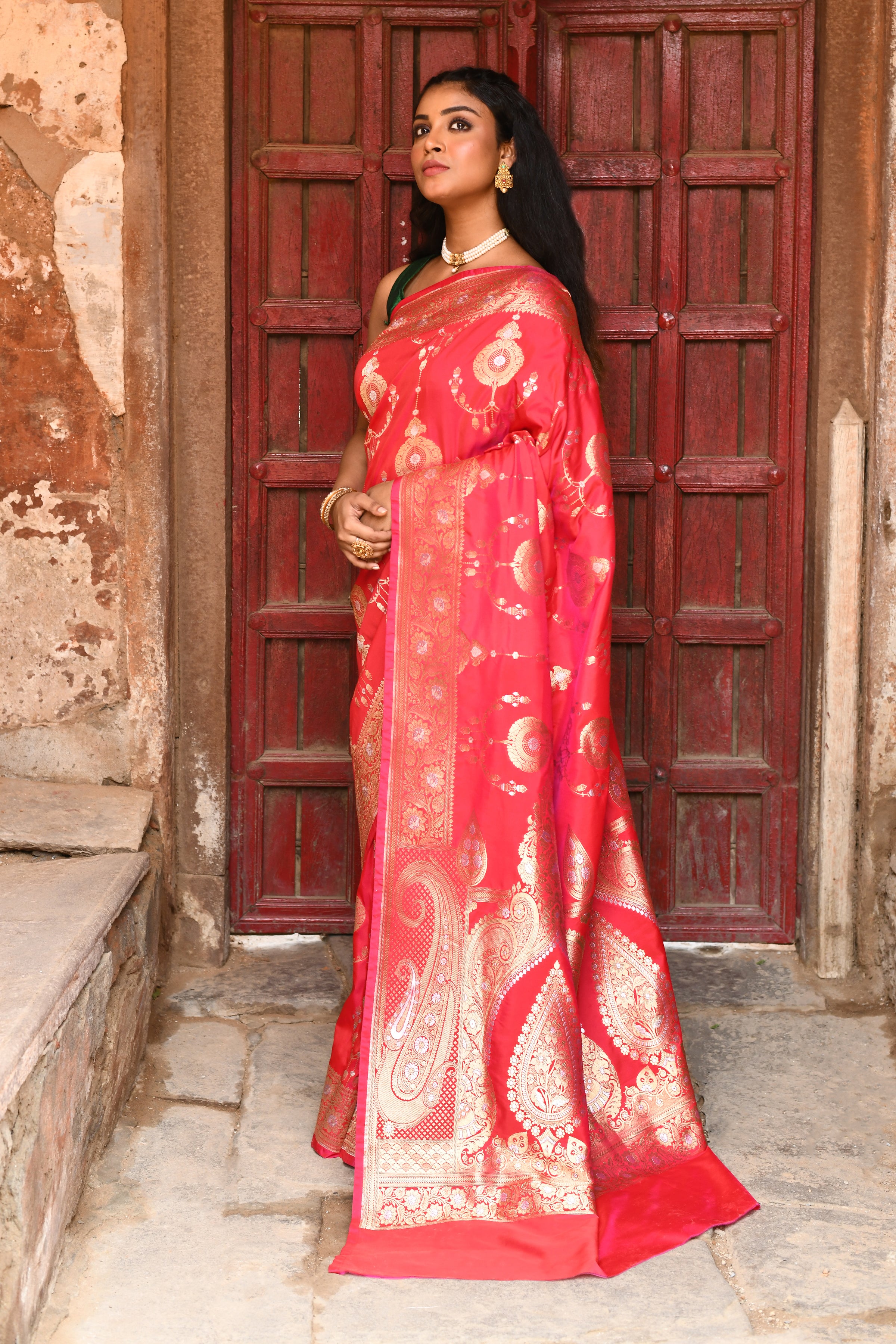 Handwoven Red Banarasi Soft Silk Saree