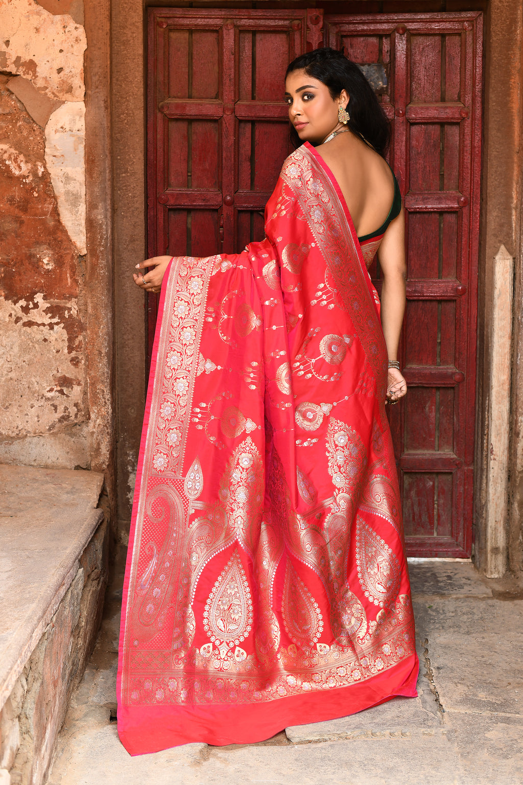 Handwoven Red Banarasi Soft Silk Saree