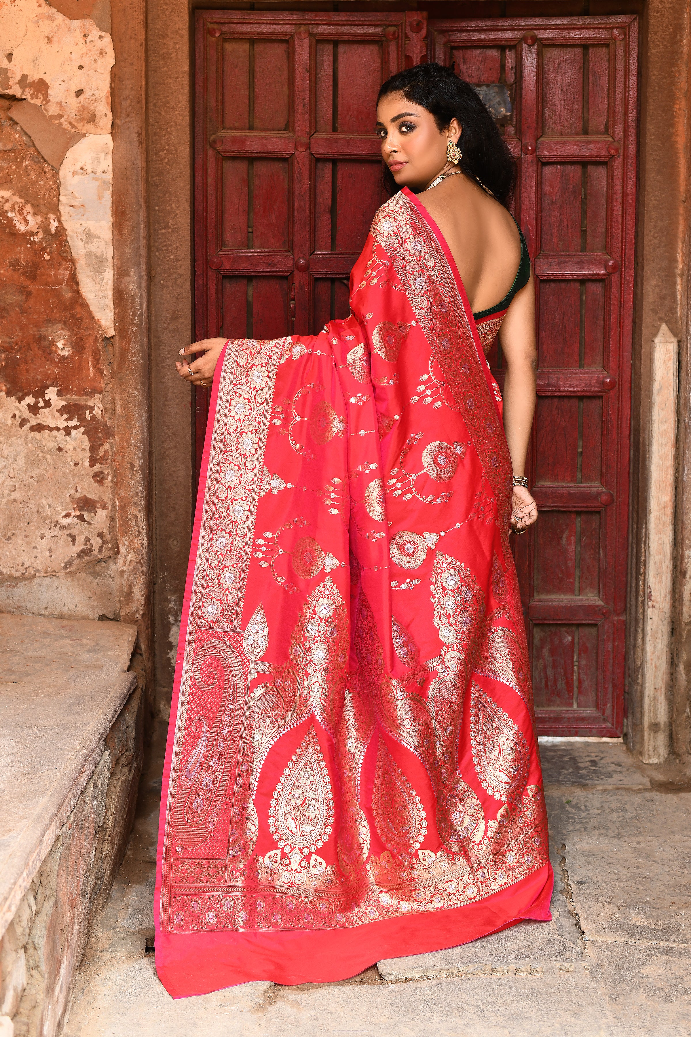Handwoven Red Banarasi Soft Silk Saree