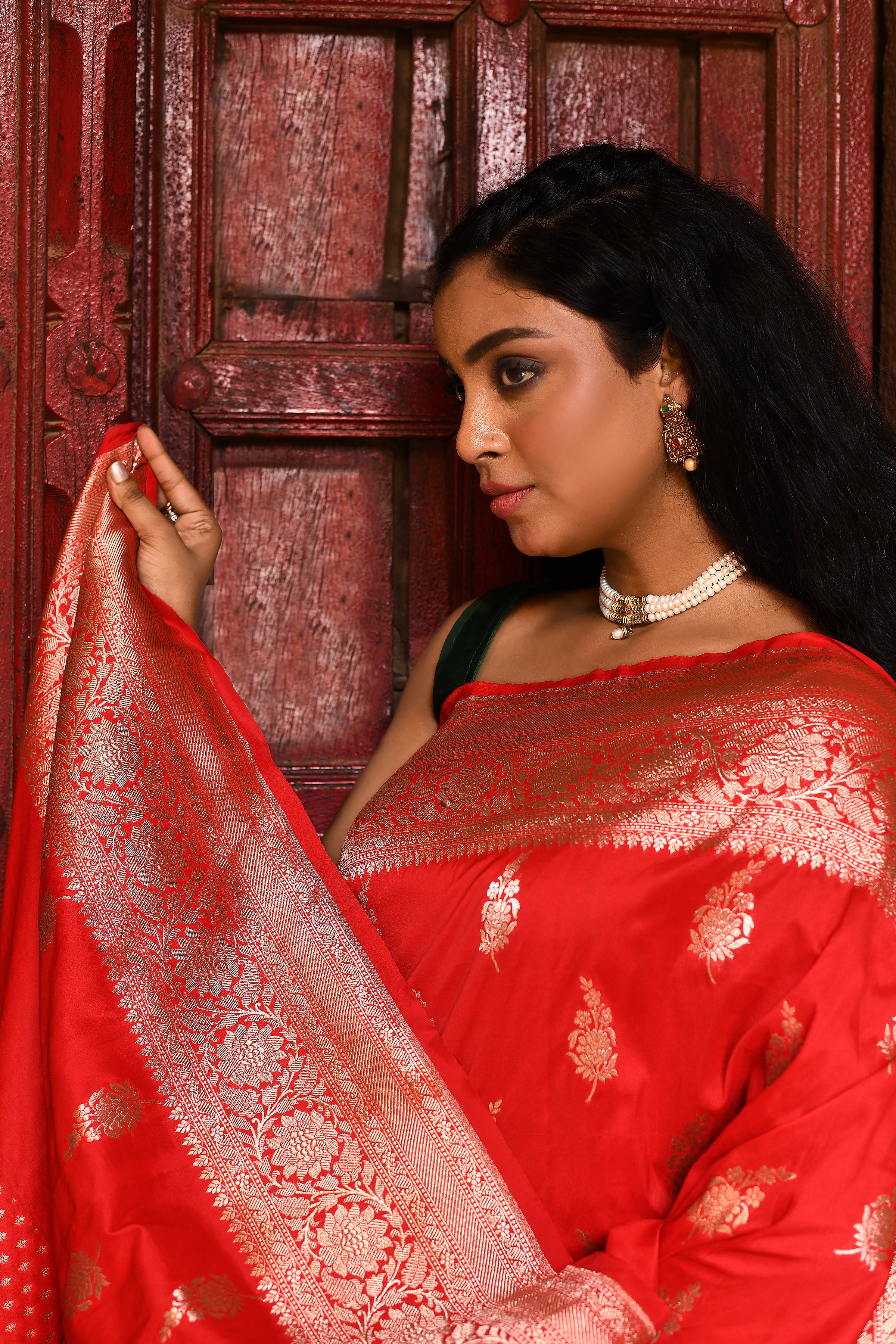 Handwoven Pure Banarasi Red Soft Silk Saree