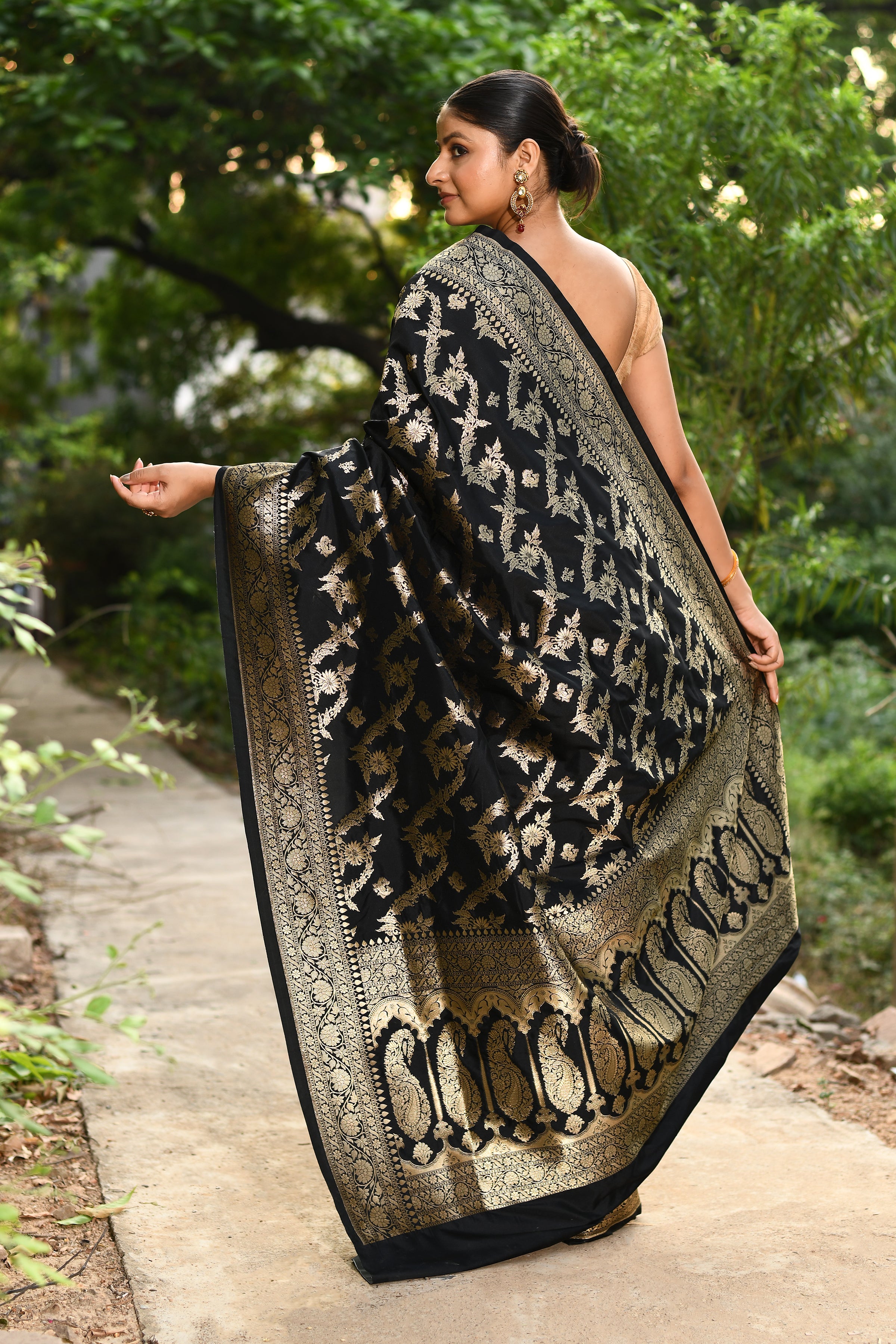 Handwoven Black Banarasi Soft Silk Saree