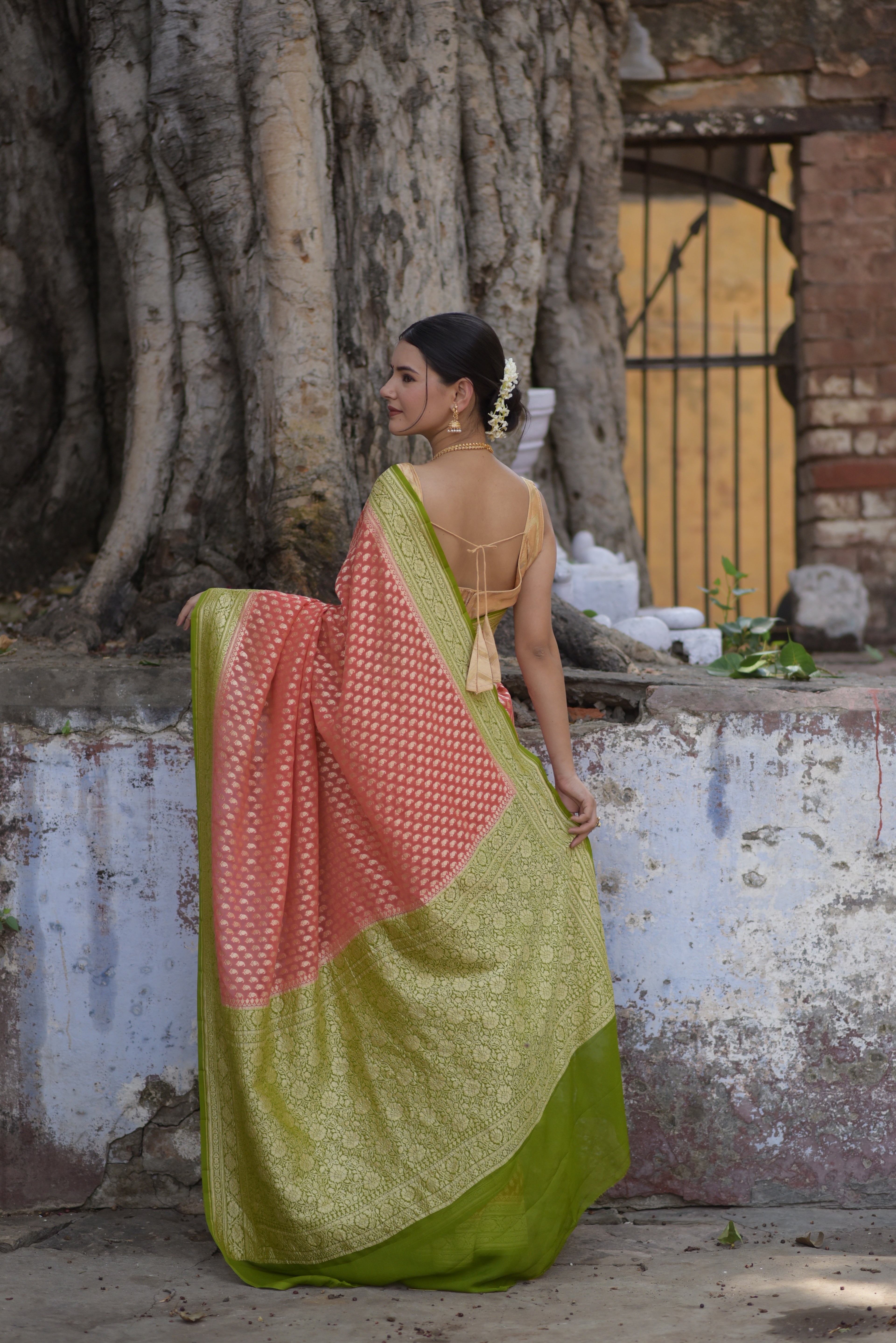 Georgia Pink Khaddi Chiffon Handwoven Banarasi Saree