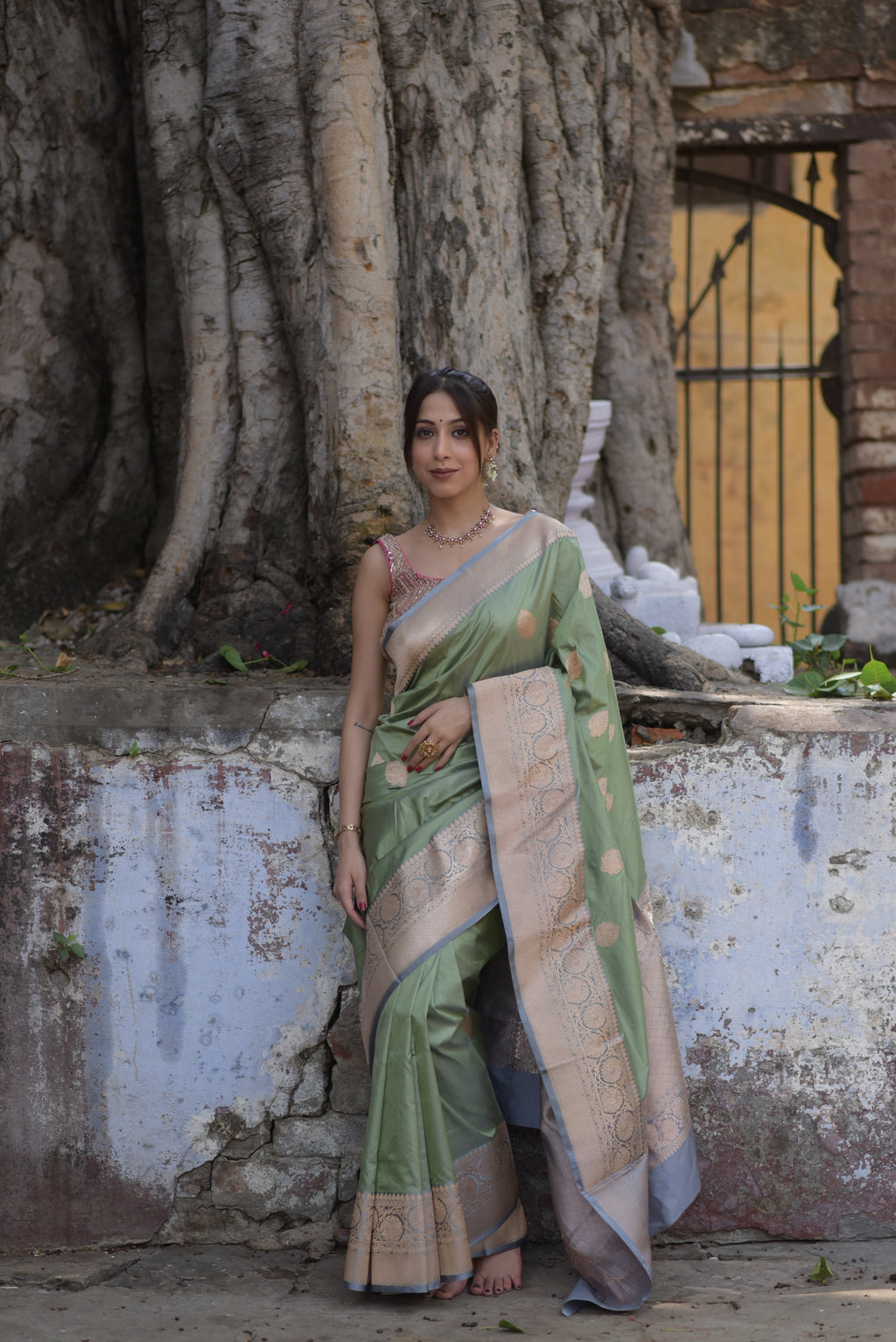 Tea Green Pure Handwoven Banarasi Katan Silk Saree
